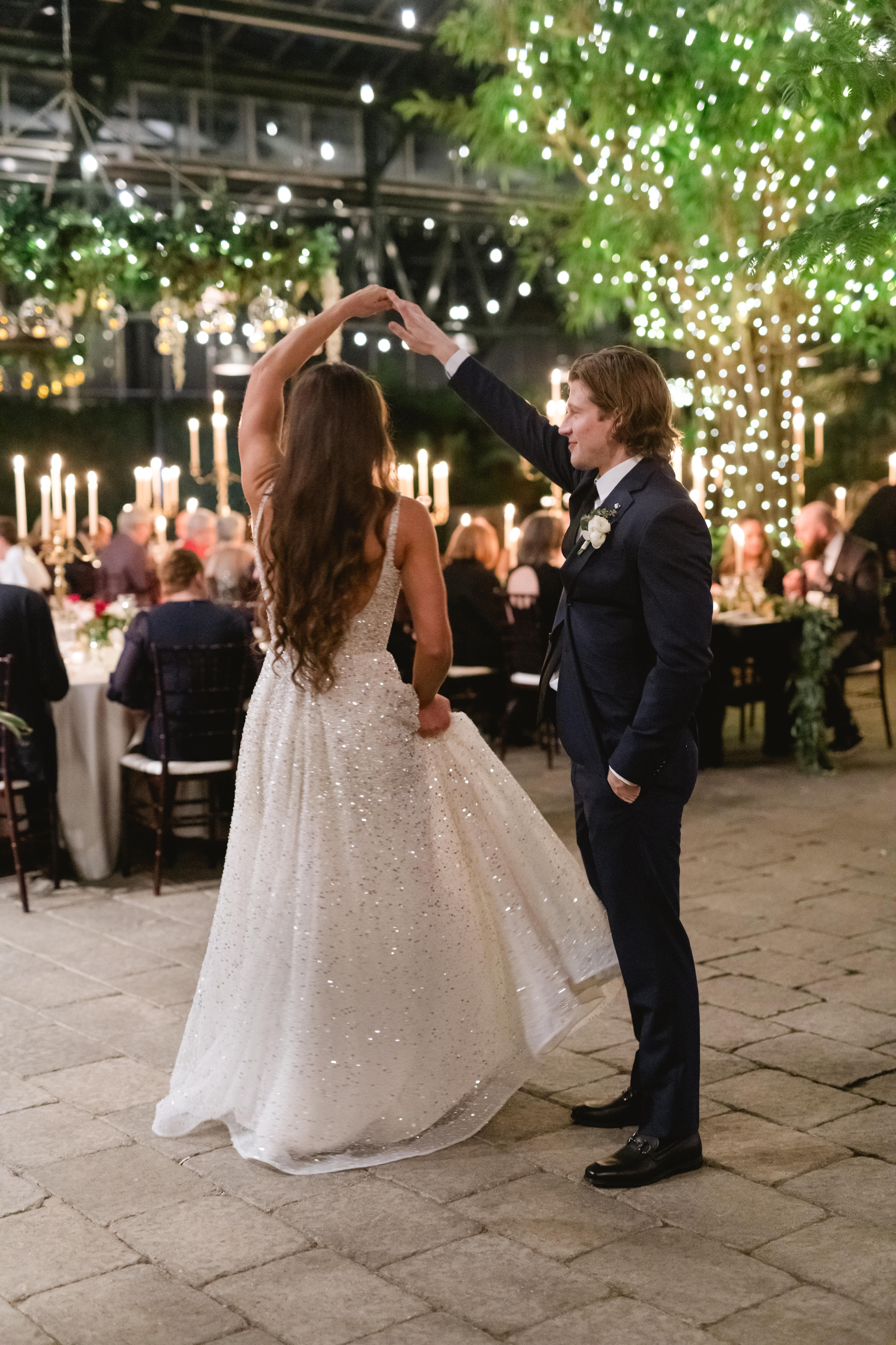 A Romantic Winter Wedding at Planterra photo 5