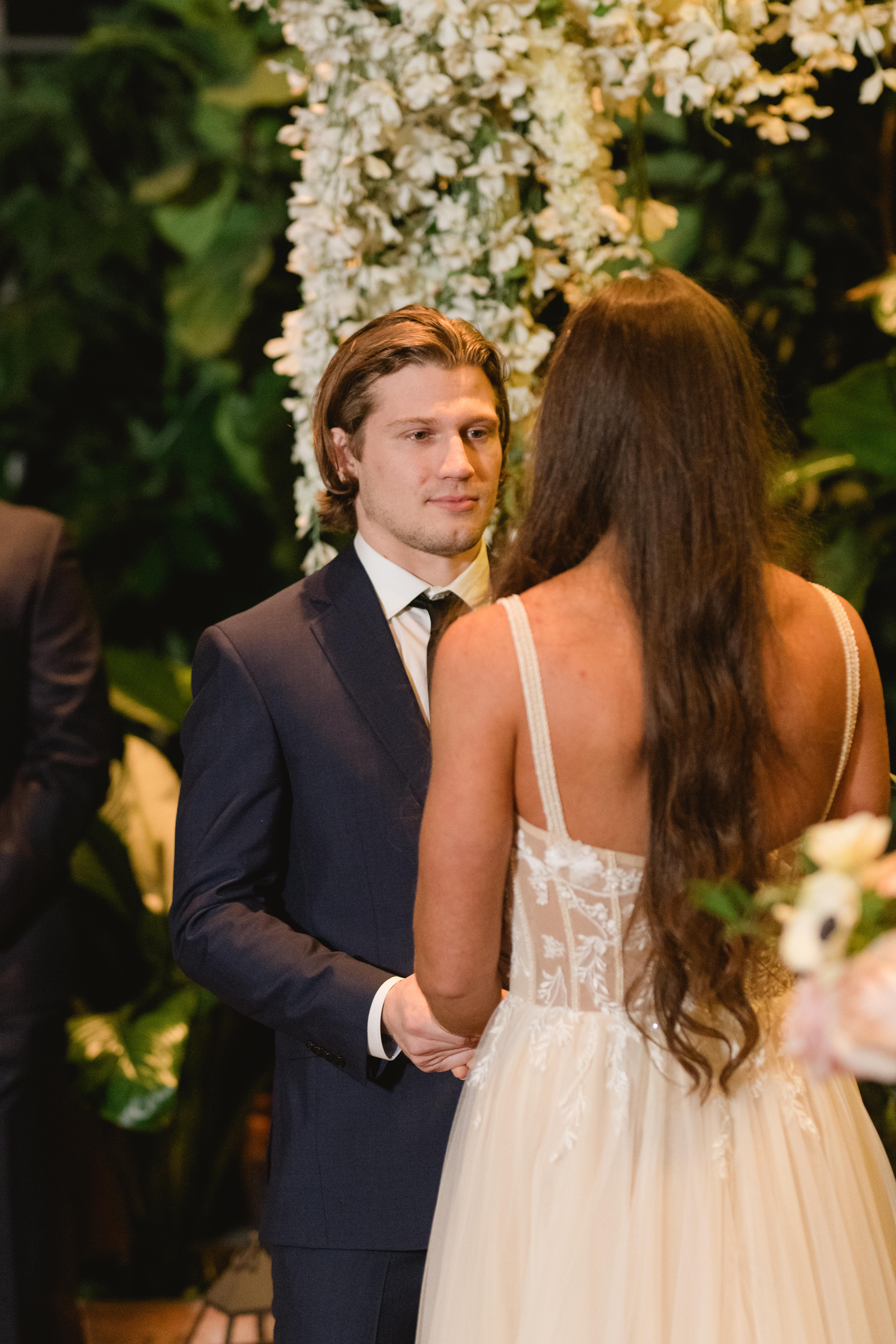 A Romantic Winter Wedding at Planterra 45