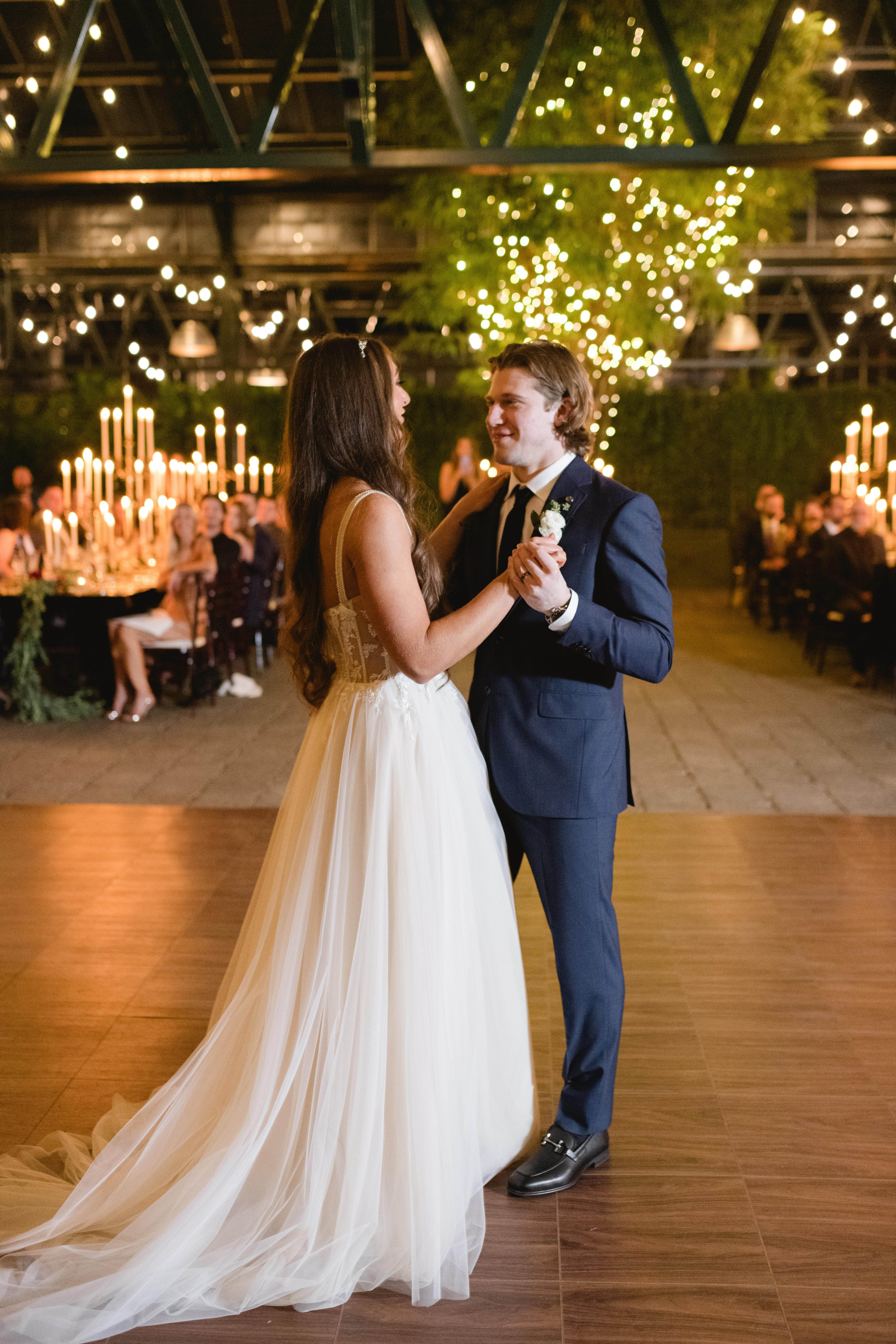 A Romantic Winter Wedding at Planterra 35