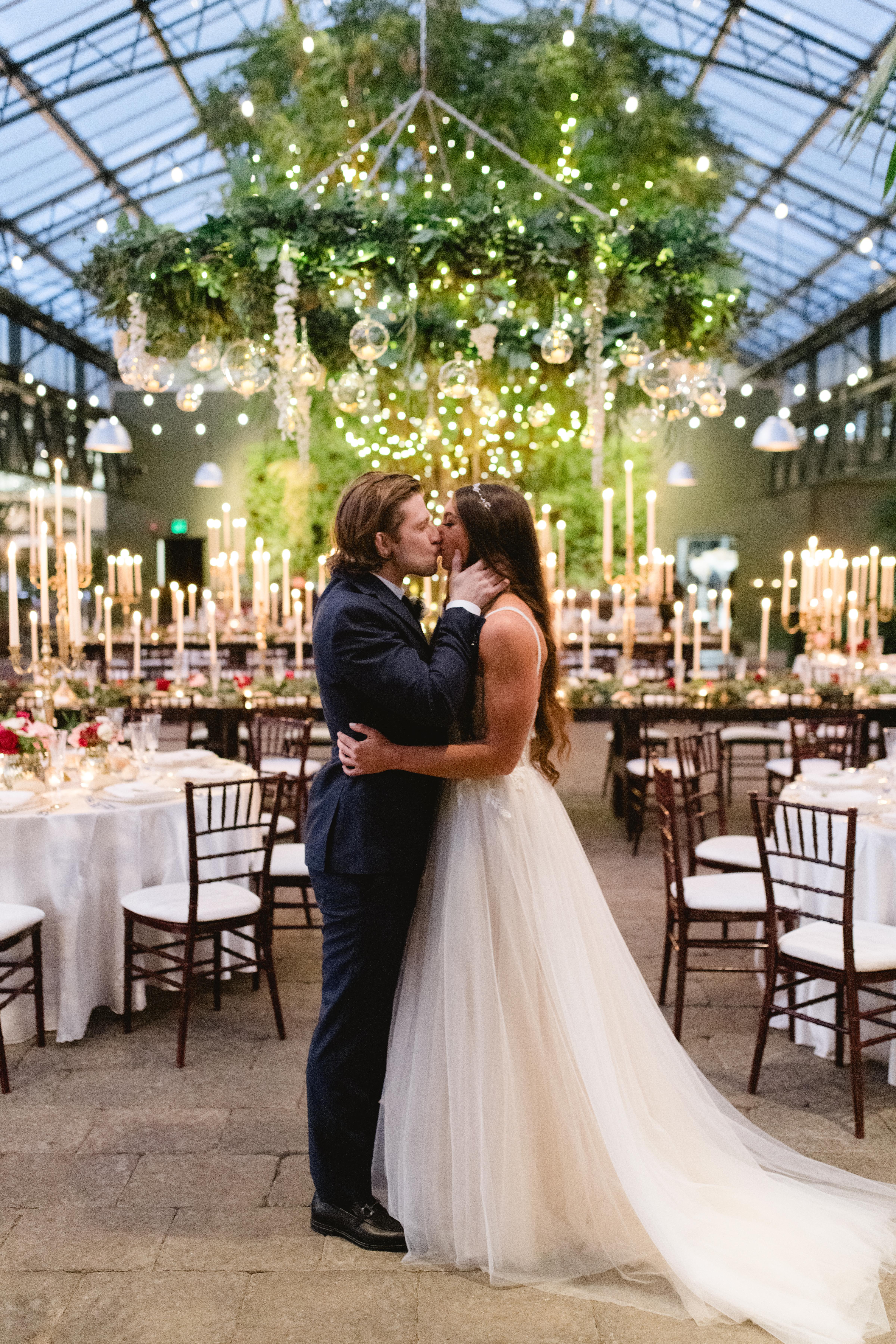 A Romantic Winter Wedding at Planterra 41