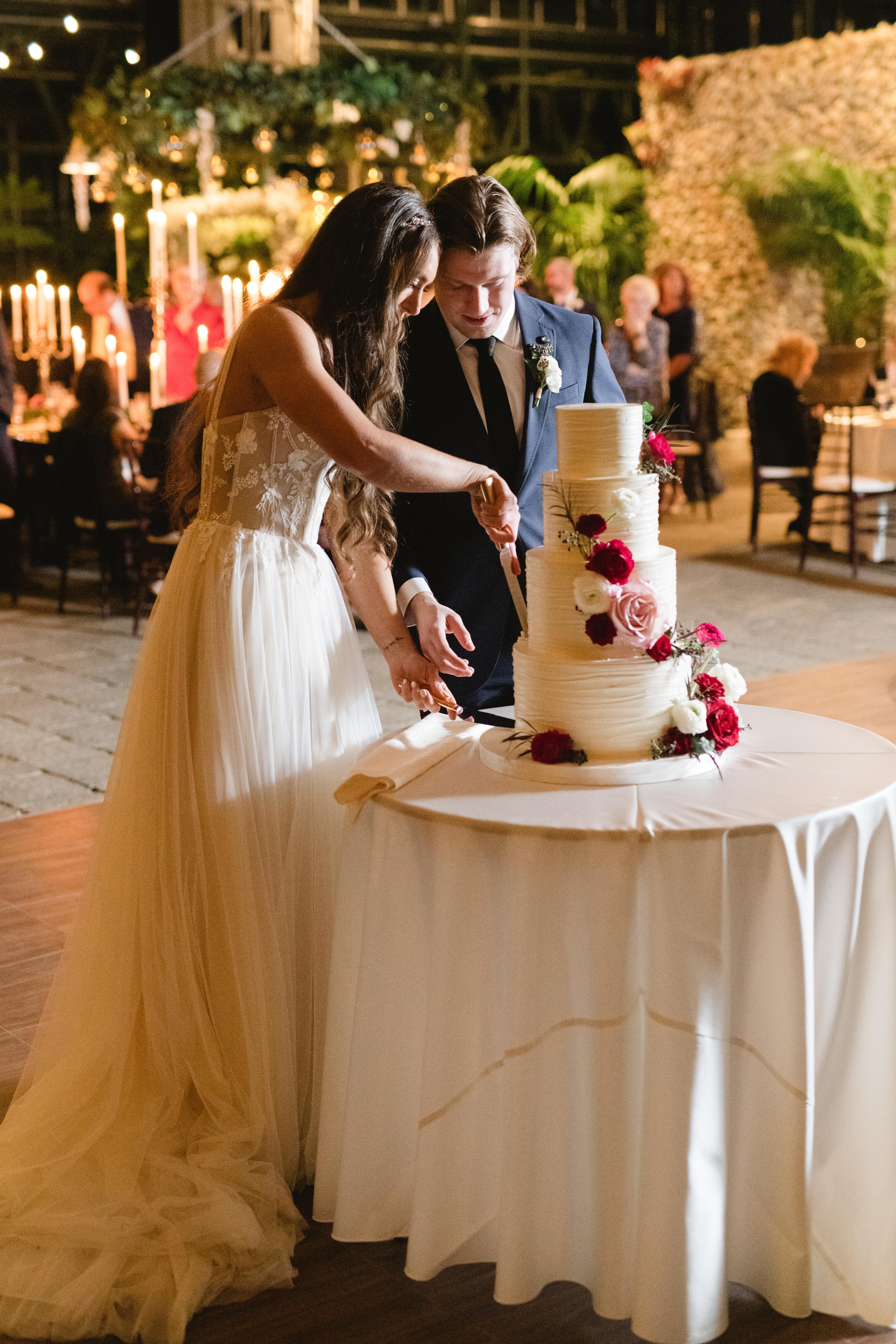 A Romantic Winter Wedding at Planterra 48