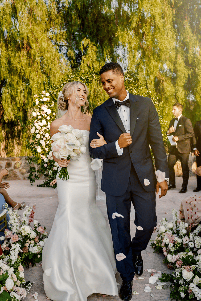 A Classic Summer Wedding at a Private Estate