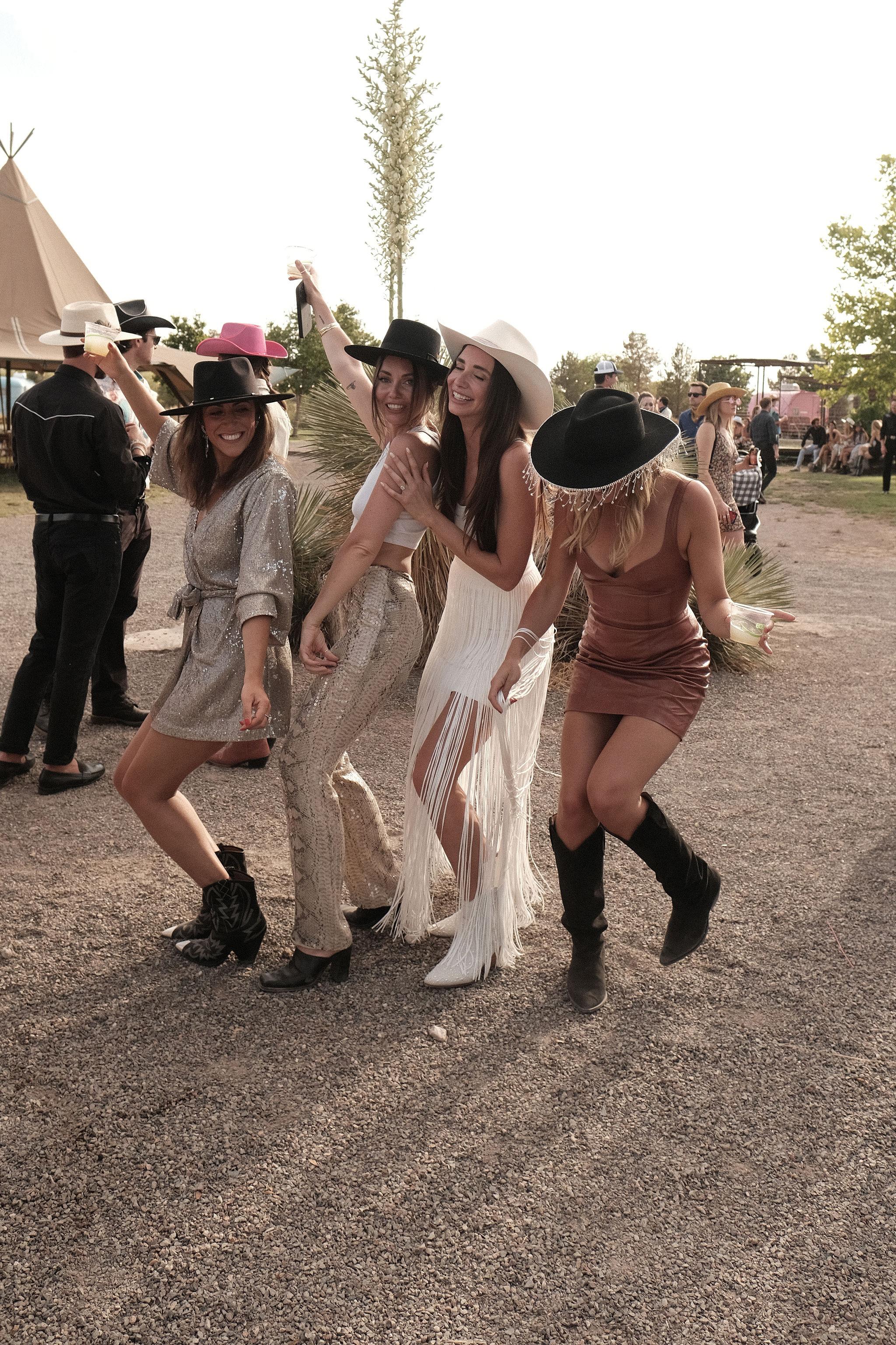 A Non-Traditional Vow Swap in Marfa 24