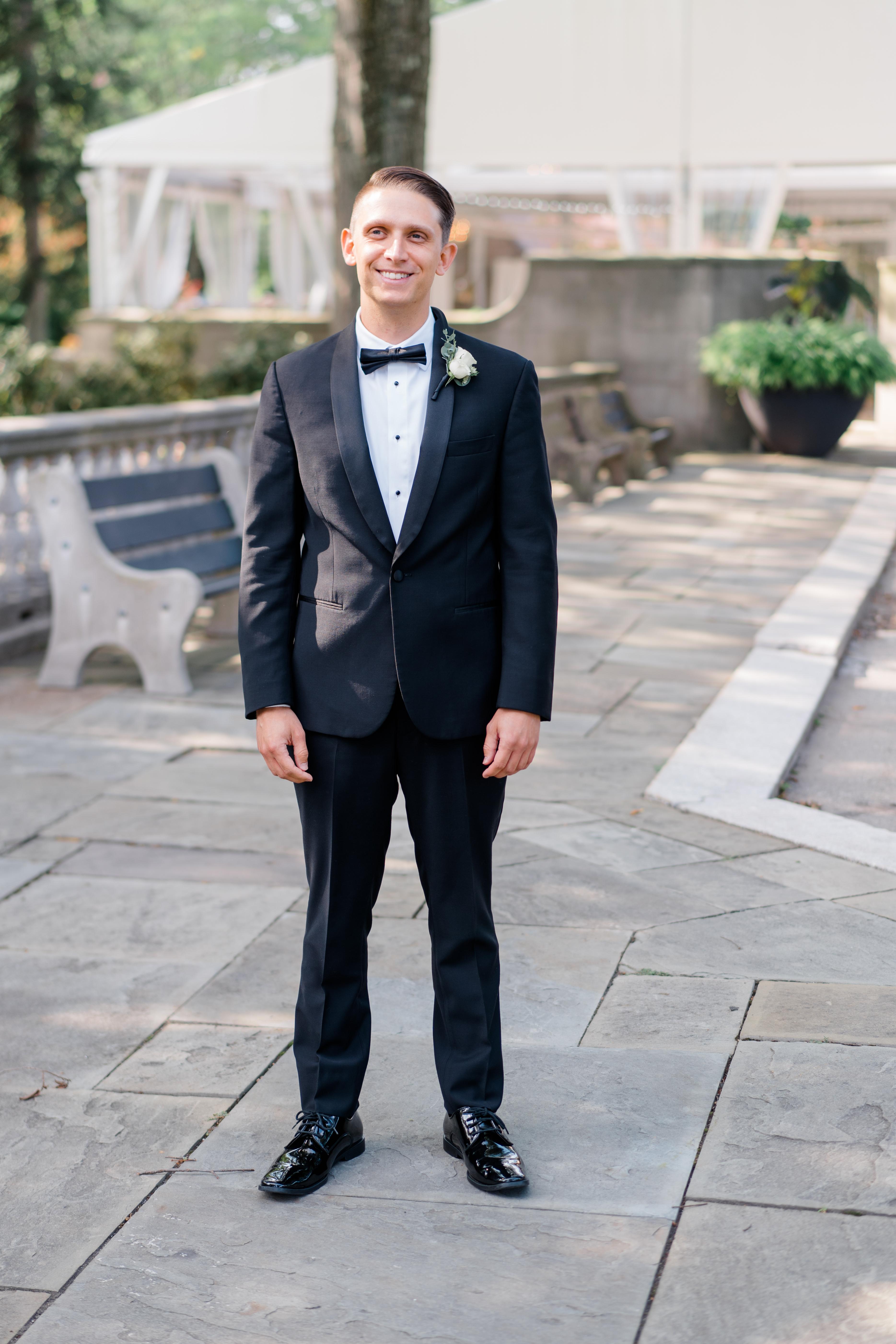 A Romantic Summer Wedding at Curtis Arboretum 32