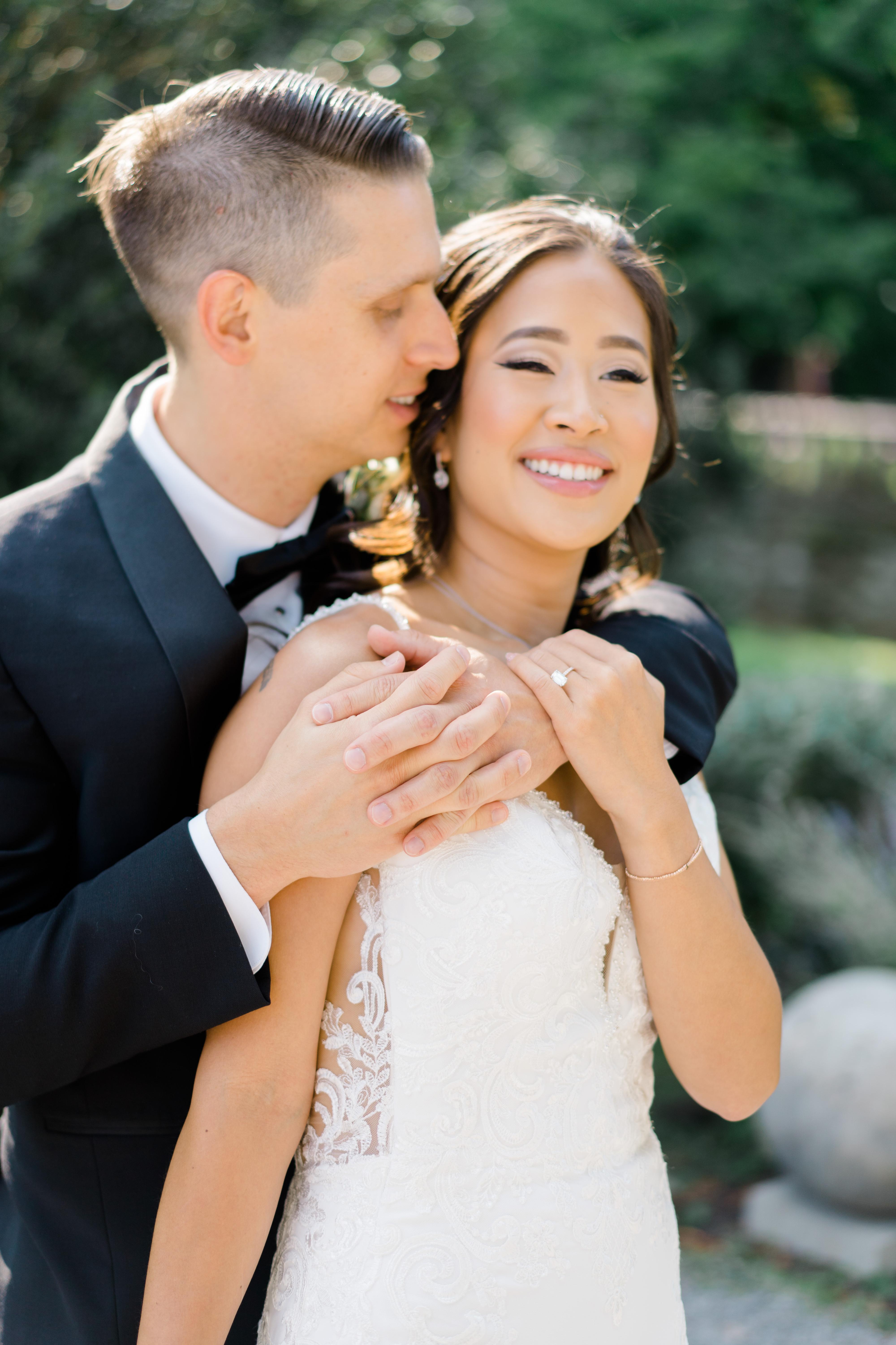A Romantic Summer Wedding at Curtis Arboretum 17