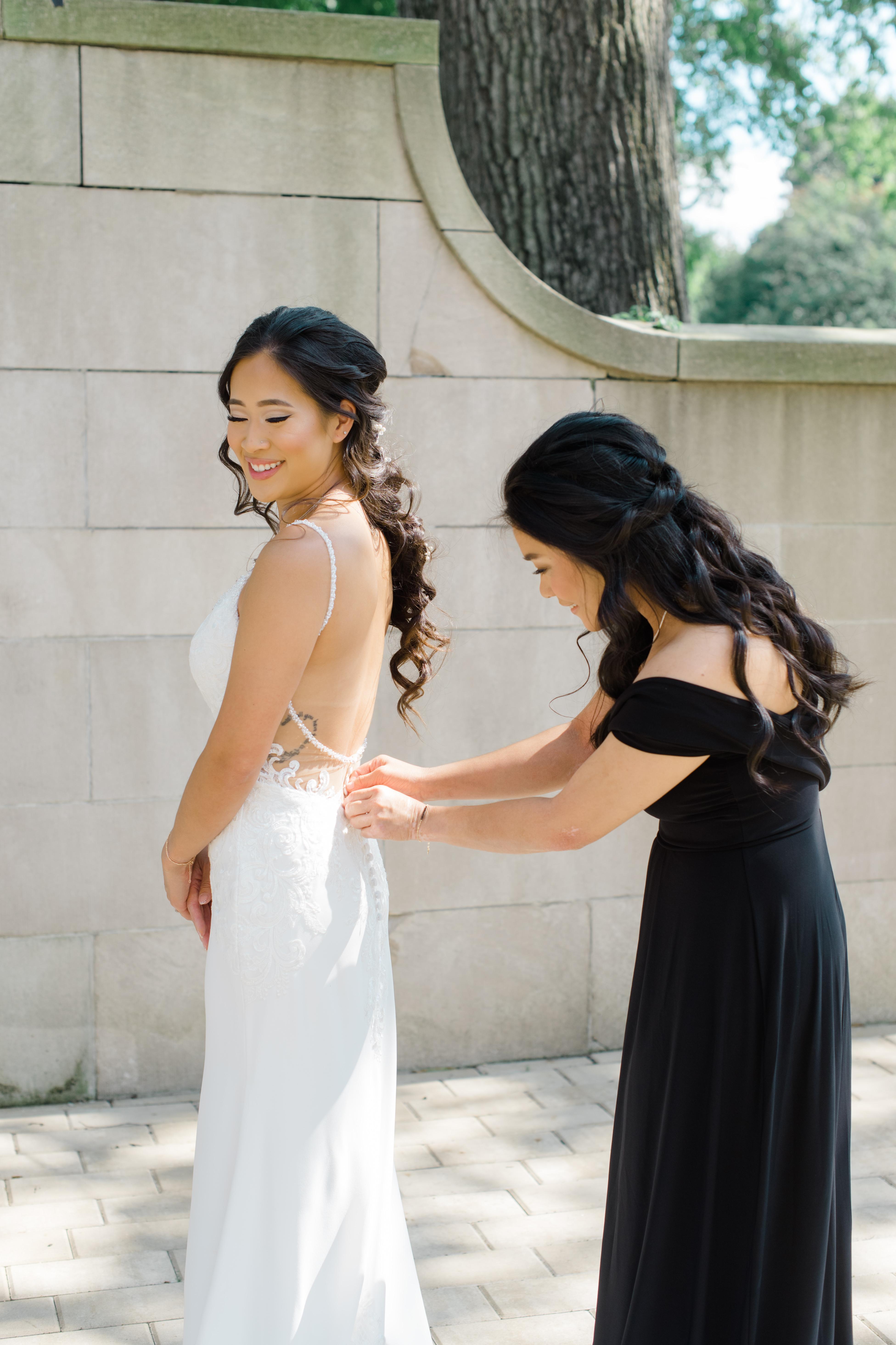 A Romantic Summer Wedding at Curtis Arboretum 14