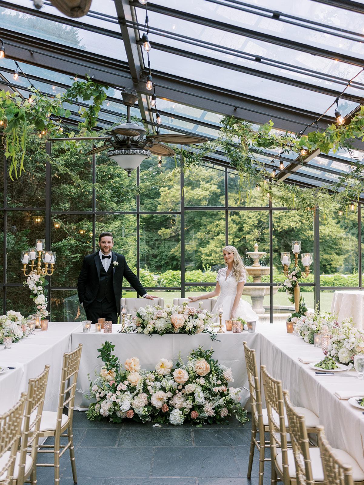A Glamorous Summer Wedding at NYIT de Seversky Mansion 71
