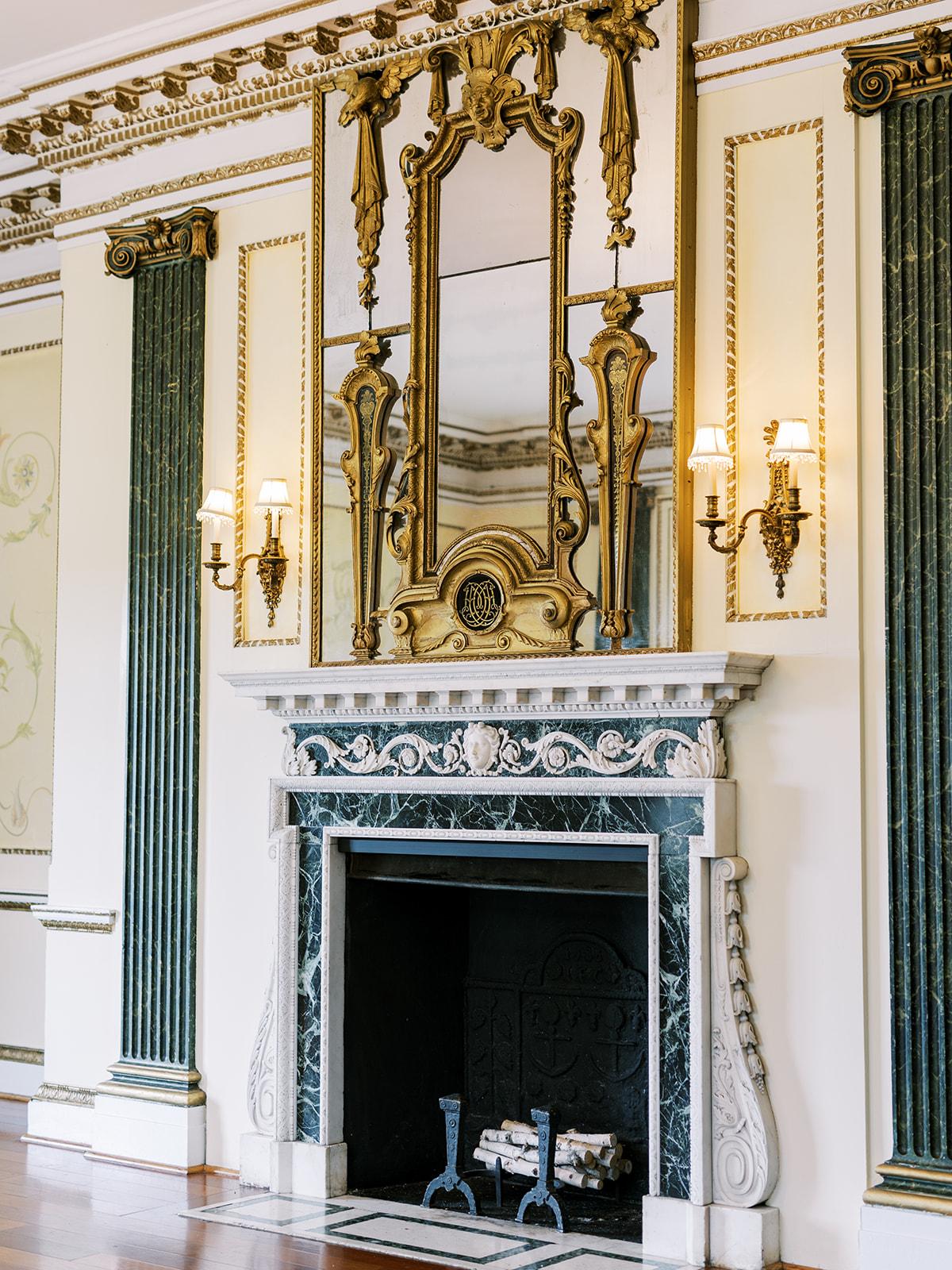 A Glamorous Summer Wedding at NYIT de Seversky Mansion 67