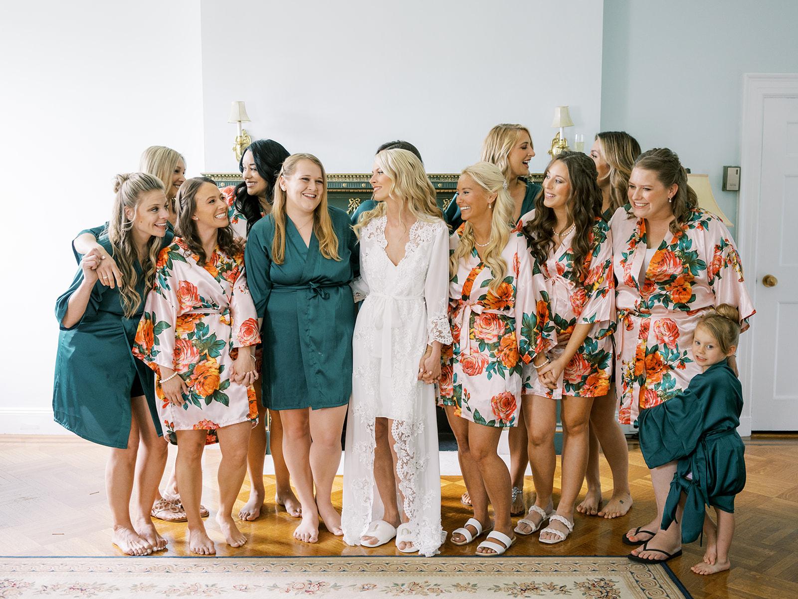 A Glamorous Summer Wedding at NYIT de Seversky Mansion 65
