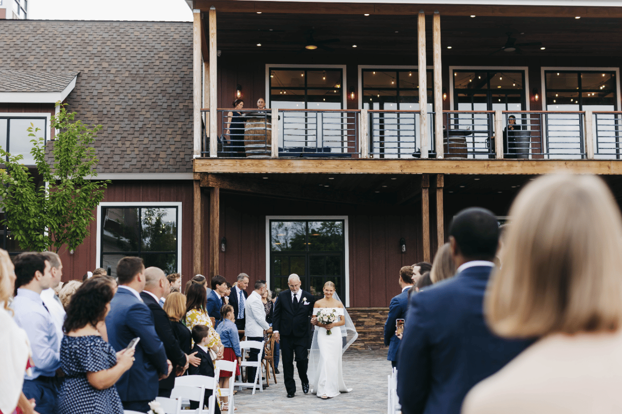 A Modern Summer Wedding at The Barn at Villa Venezia photo 2