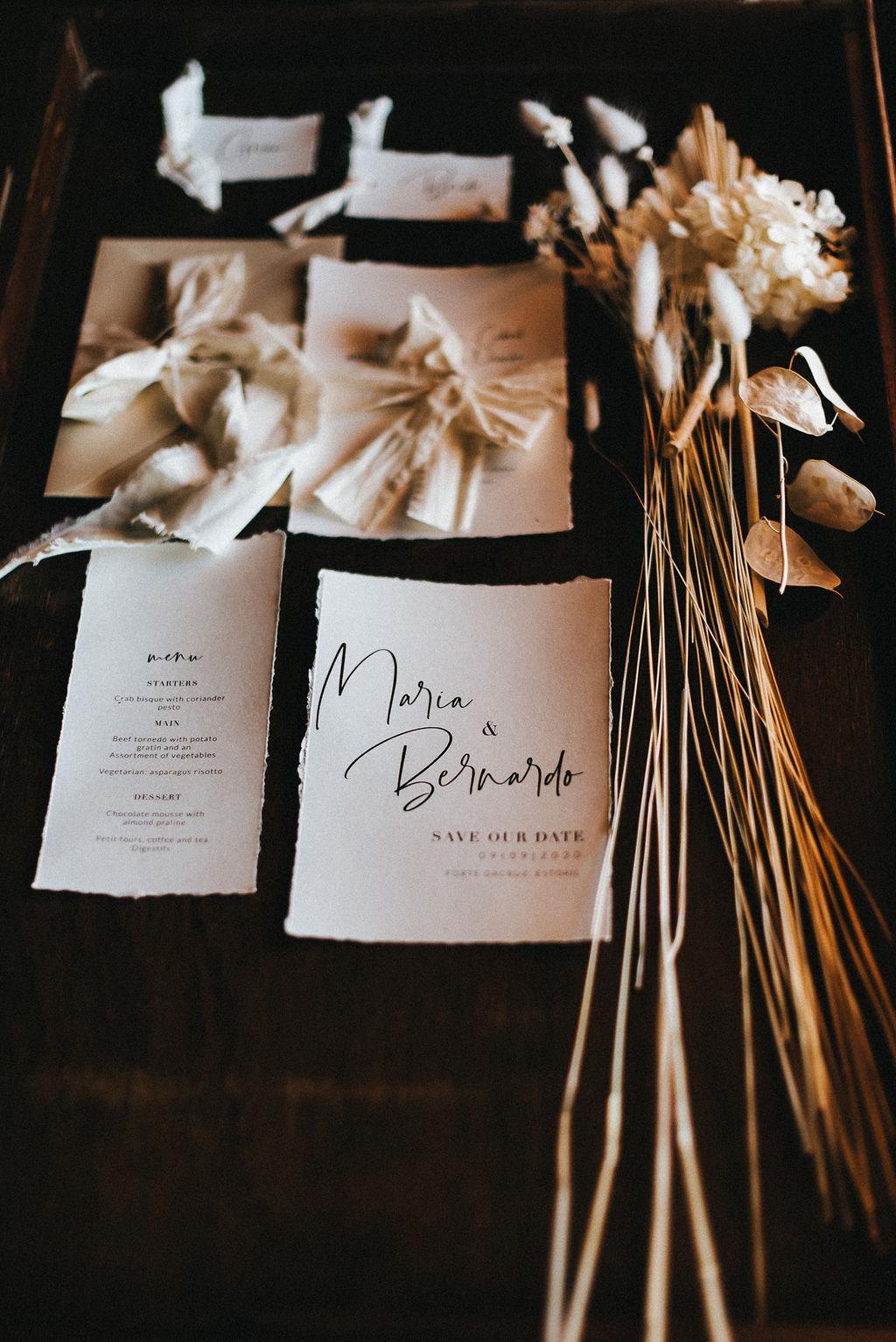 A Glamorous Summer Wedding at Forte da Cruz 11