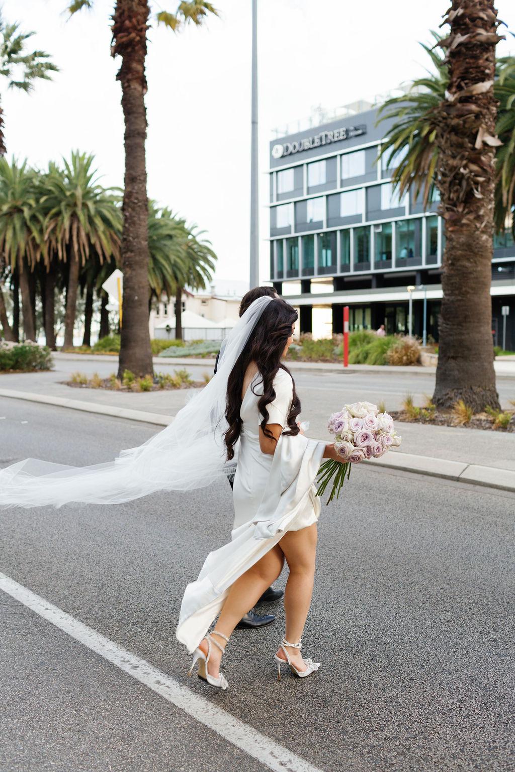 A Classic Summer Wedding at Doubletree Waterfont 51