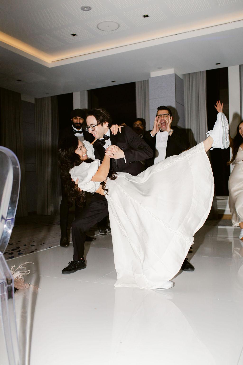 A Classic Summer Wedding at Doubletree Waterfont 10