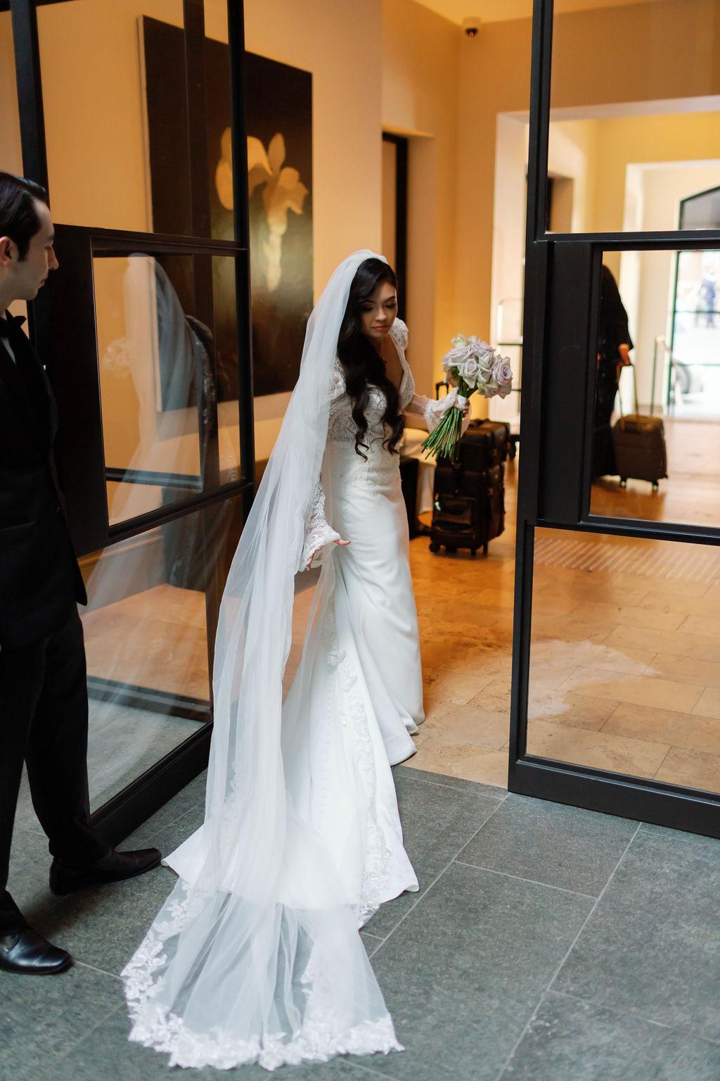 A Classic Summer Wedding at Doubletree Waterfont 25