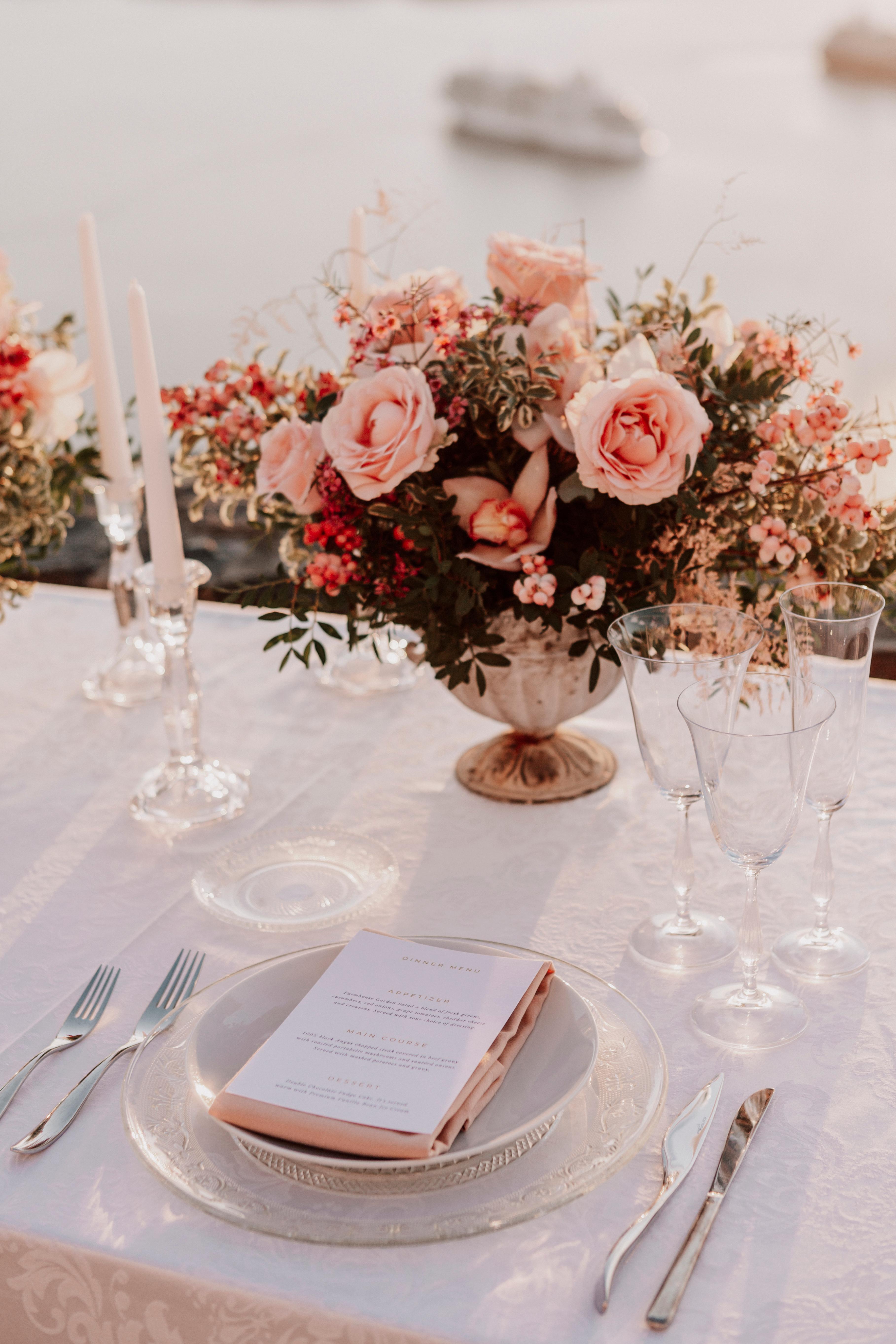 A Glamorous Spring Wedding at Villa Bordeaux photo 3