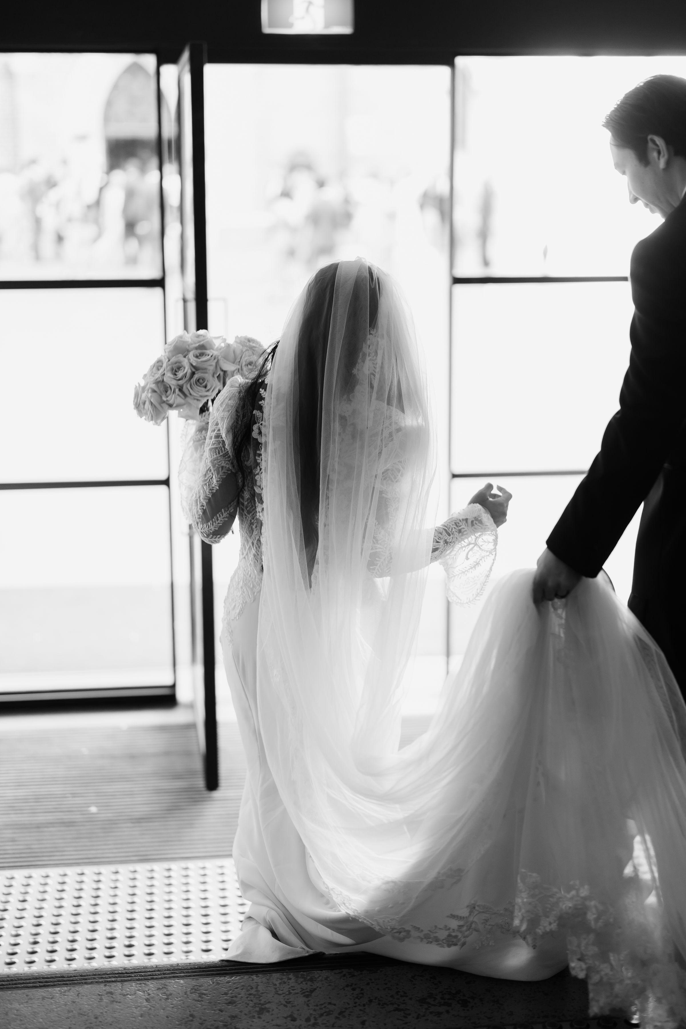 A Classic Winter Wedding at Doubletree Waterfont 1