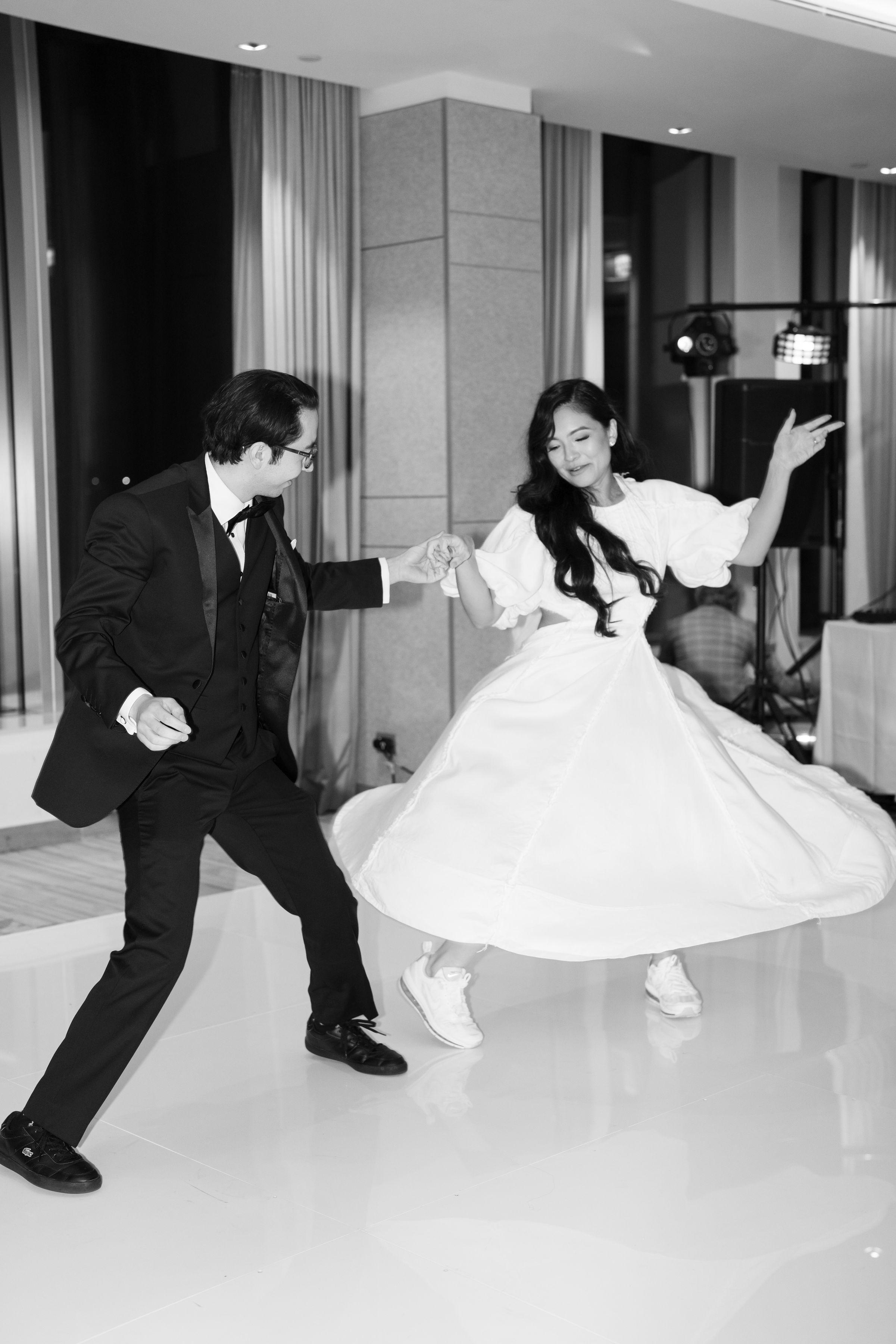 A Classic Winter Wedding at Doubletree Waterfront photo 2