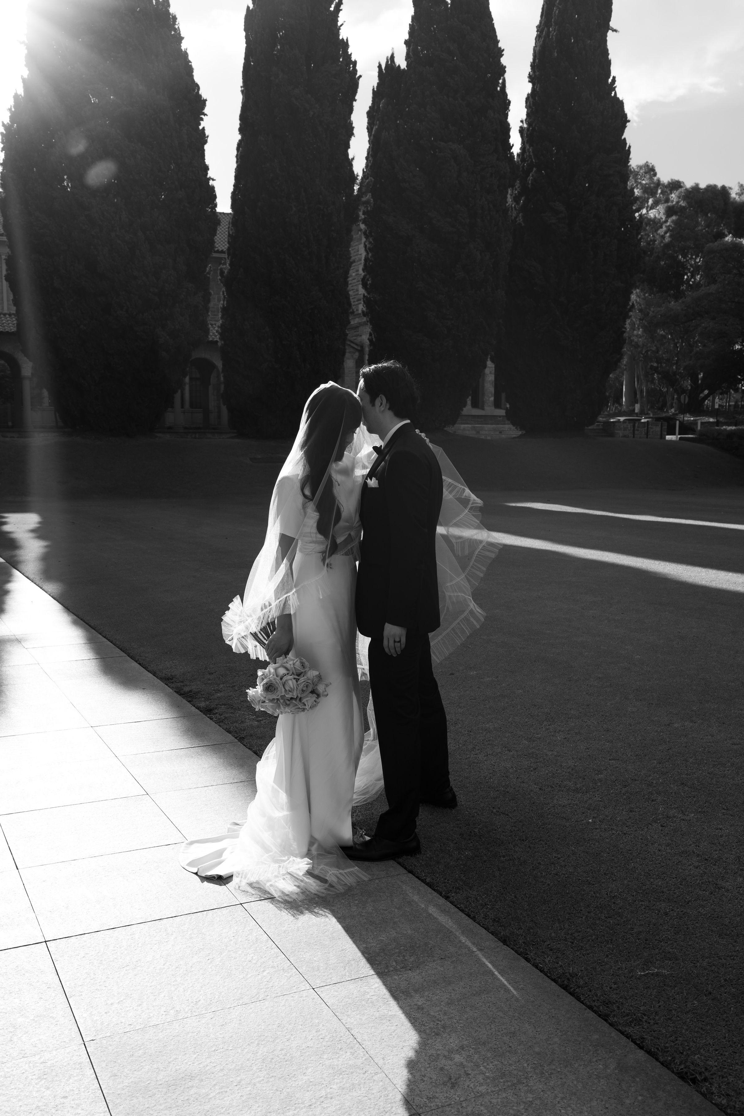 A Classic Winter Wedding at Doubletree Waterfont 10