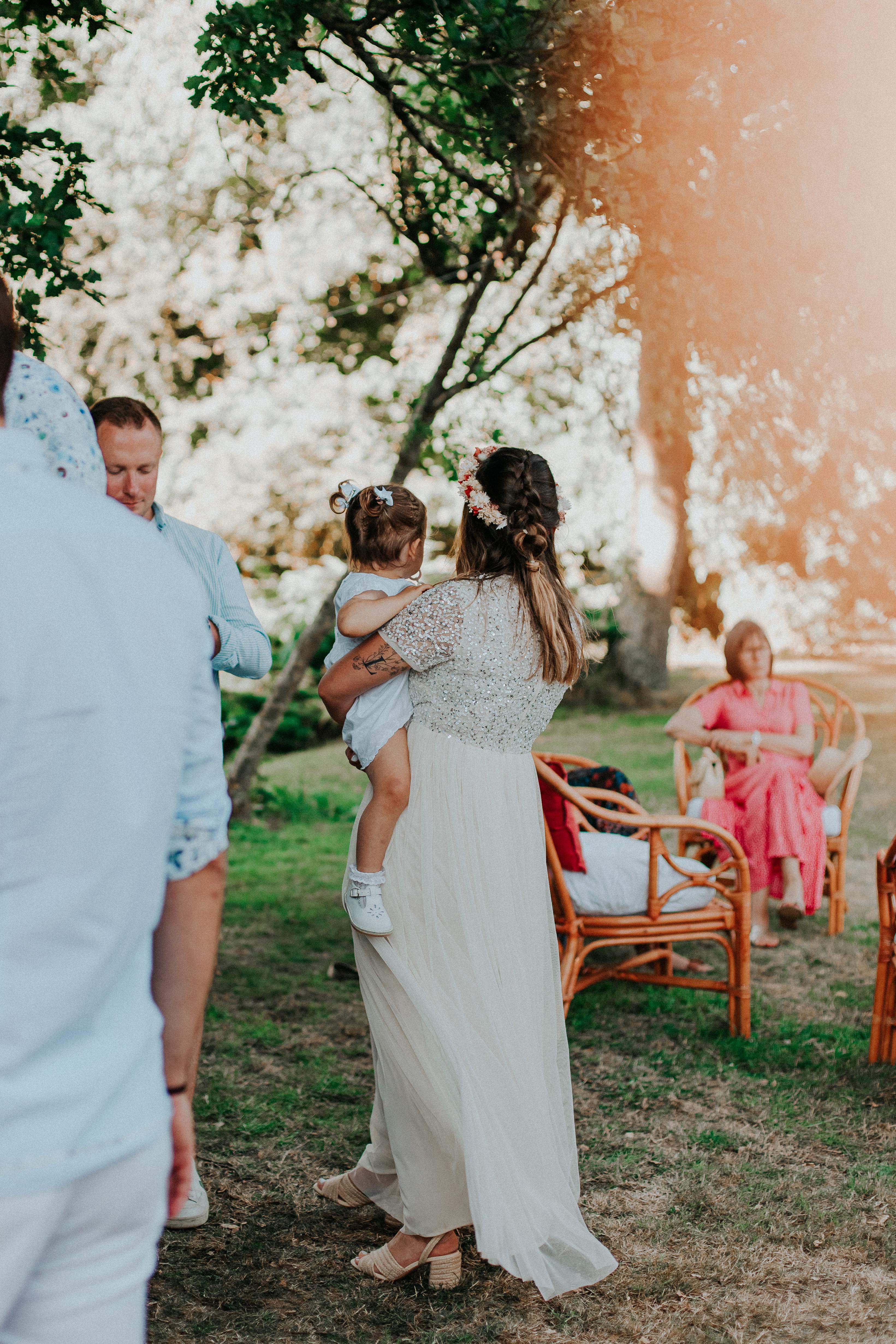 A Non-Traditional Wedding at Domaine de la Chapronnaie 49