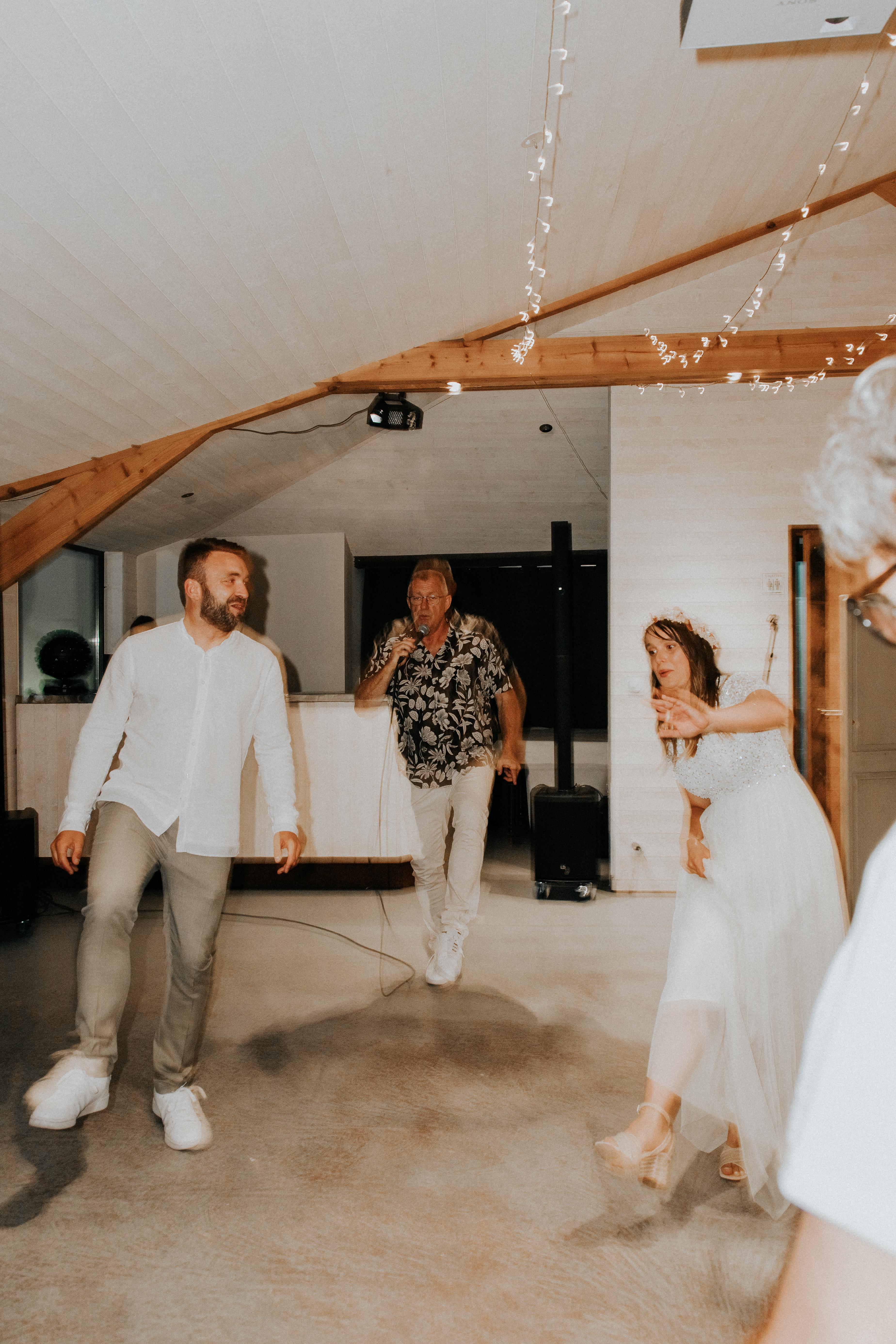 A Non-Traditional Wedding at Domaine de la Chapronnaie 36