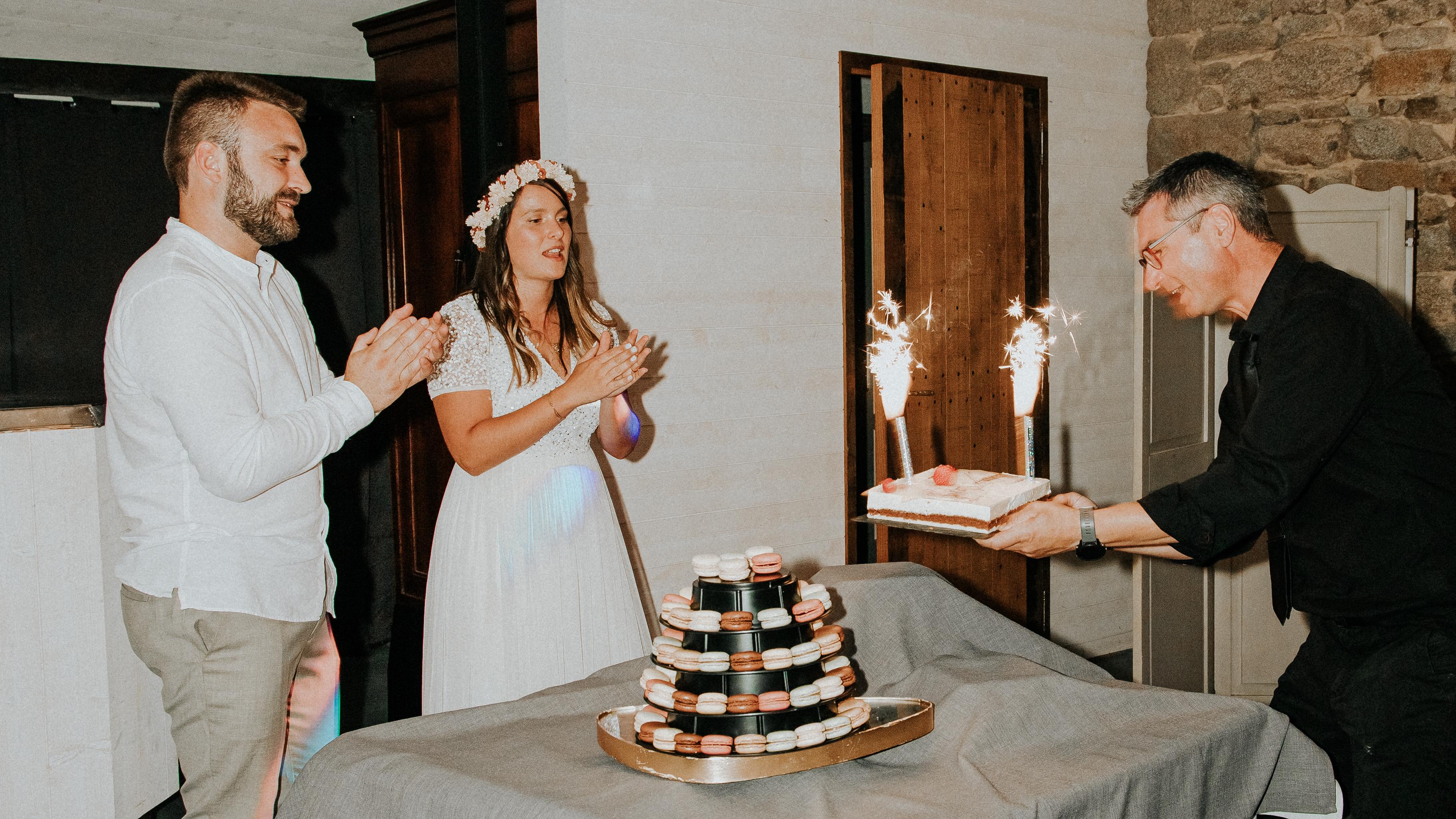 A Non-Traditional Wedding at Domaine de la Chapronnaie 10