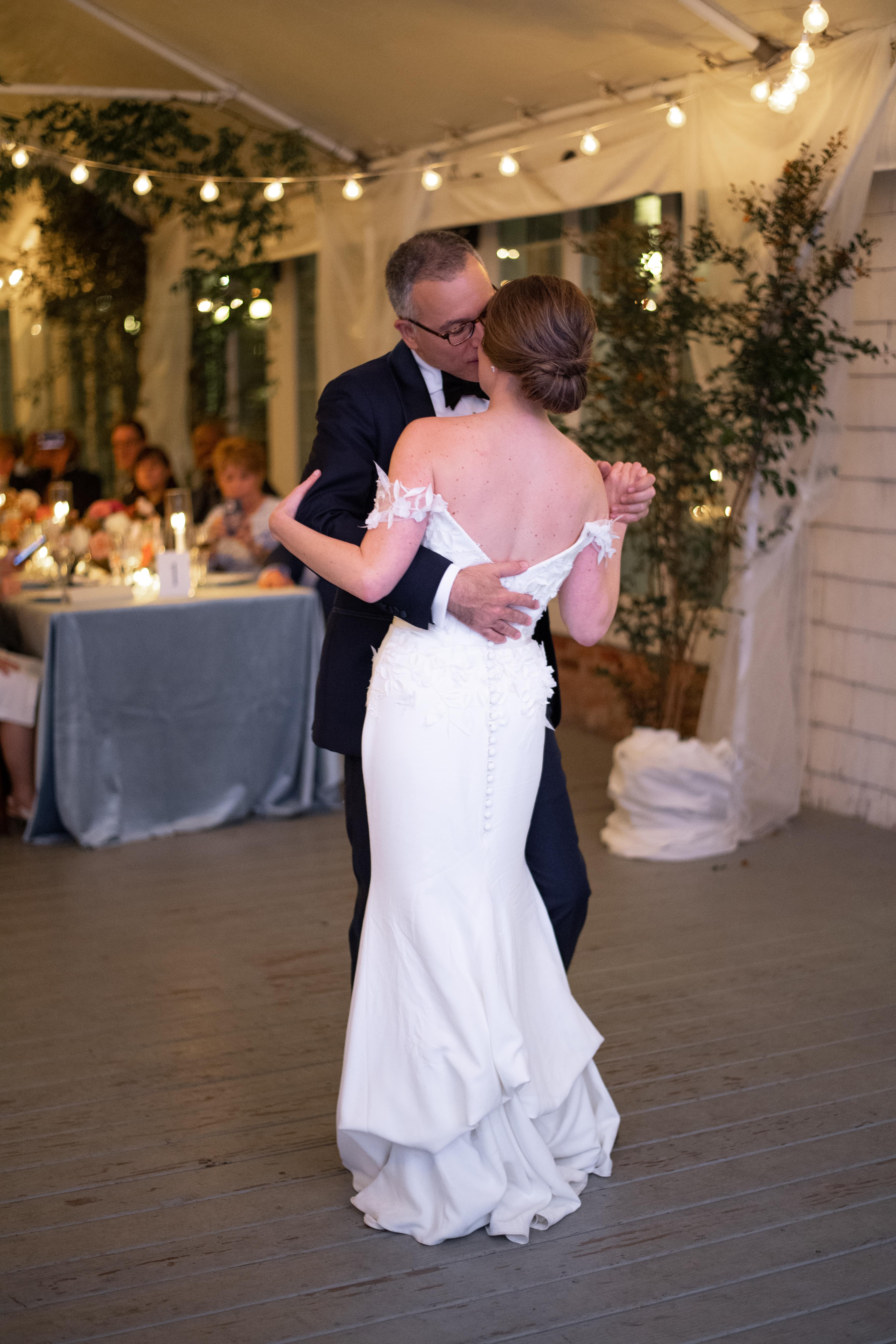 A Romantic Fall Wedding at The Clifton 27