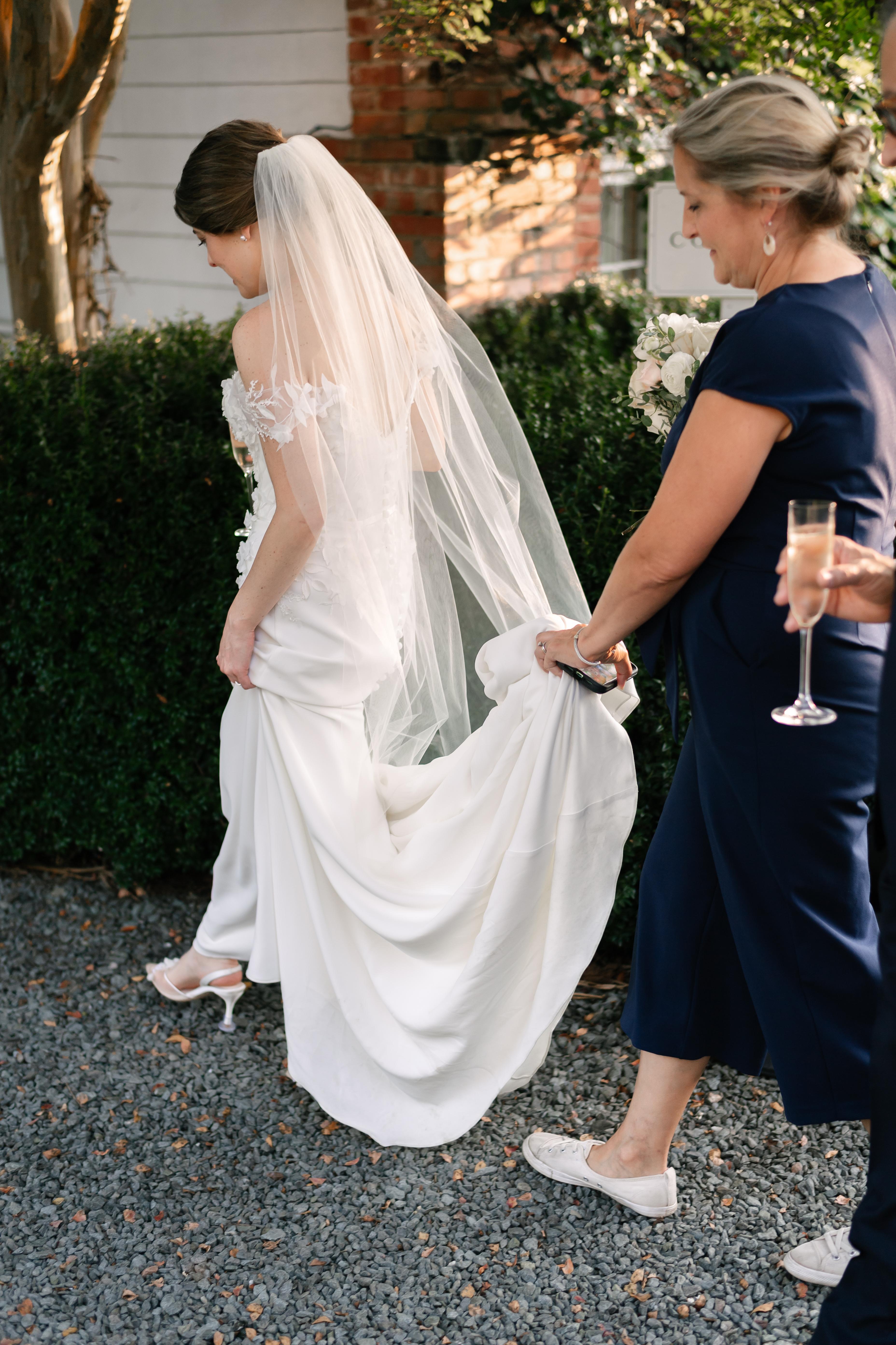 A Romantic Fall Wedding at The Clifton 10