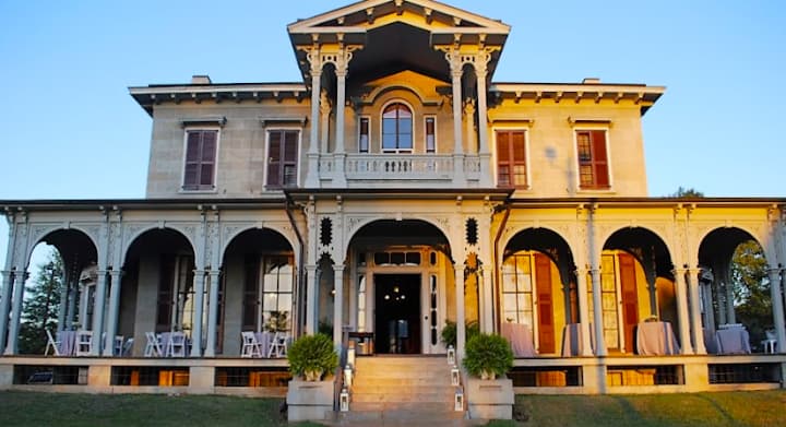 Jemison-Van De Graaff Mansion