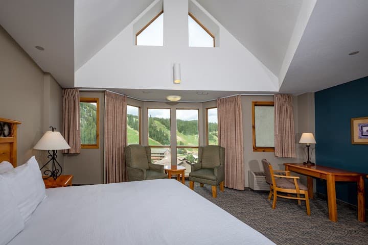 Winter Park Mountain Lodge portfolio 3