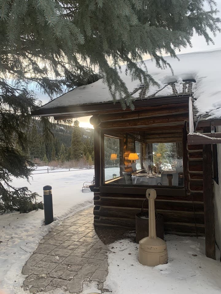 Ski Tip Lodge portfolio 3