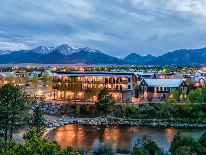 Surf Hotel & Chateau portfolio 3