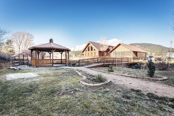 River Crest Cabins portfolio 2