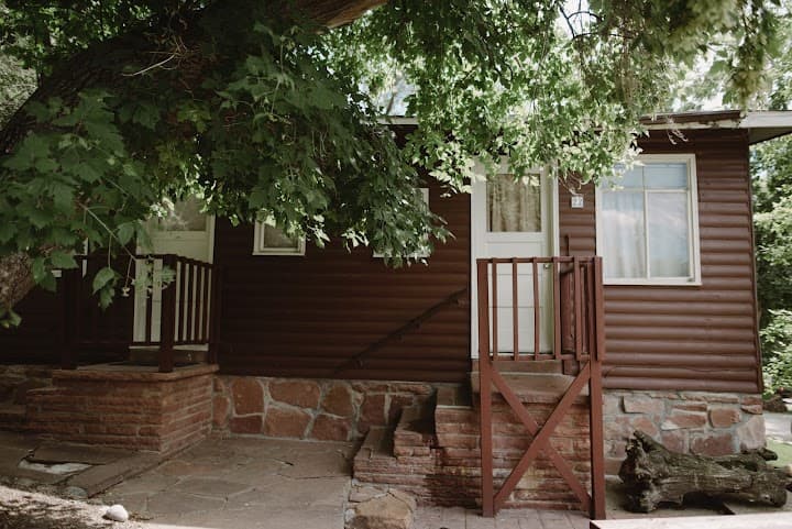 Stone Mountain Lodge & Cabins portfolio 1