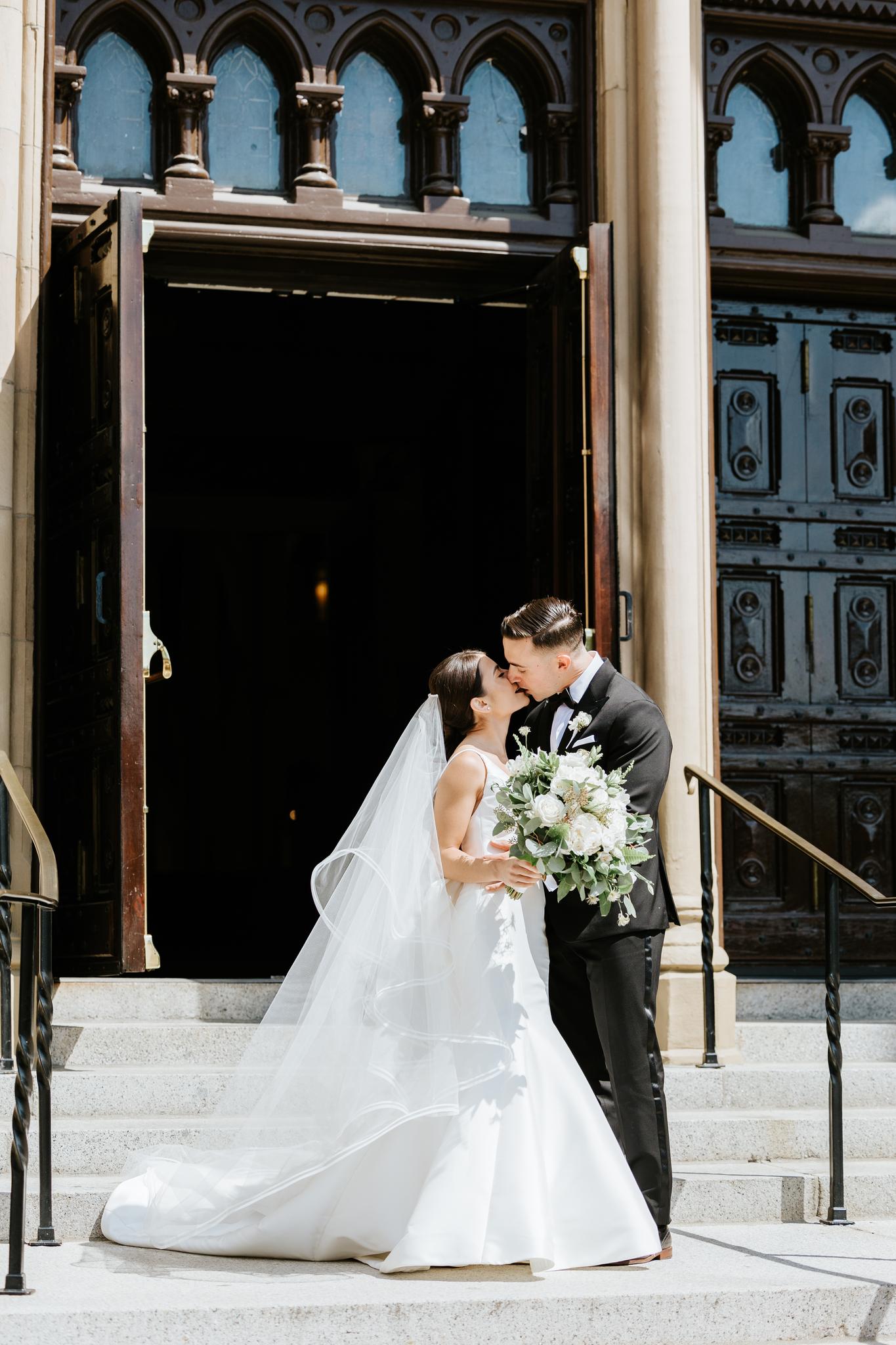 A Romantic Summer Wedding at Venezia Restaurant Boston 41