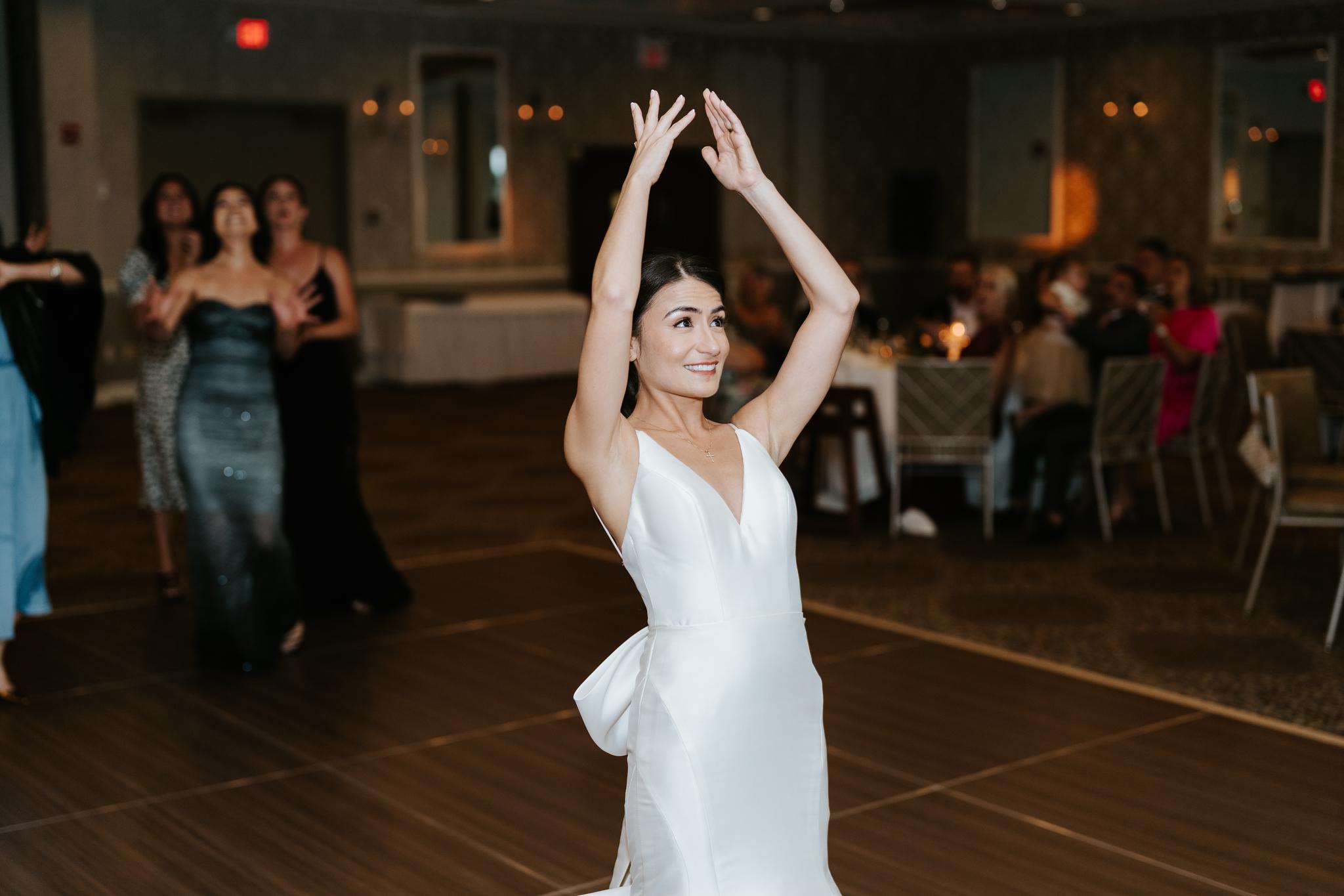 A Romantic Summer Wedding at Venezia Restaurant Boston 22