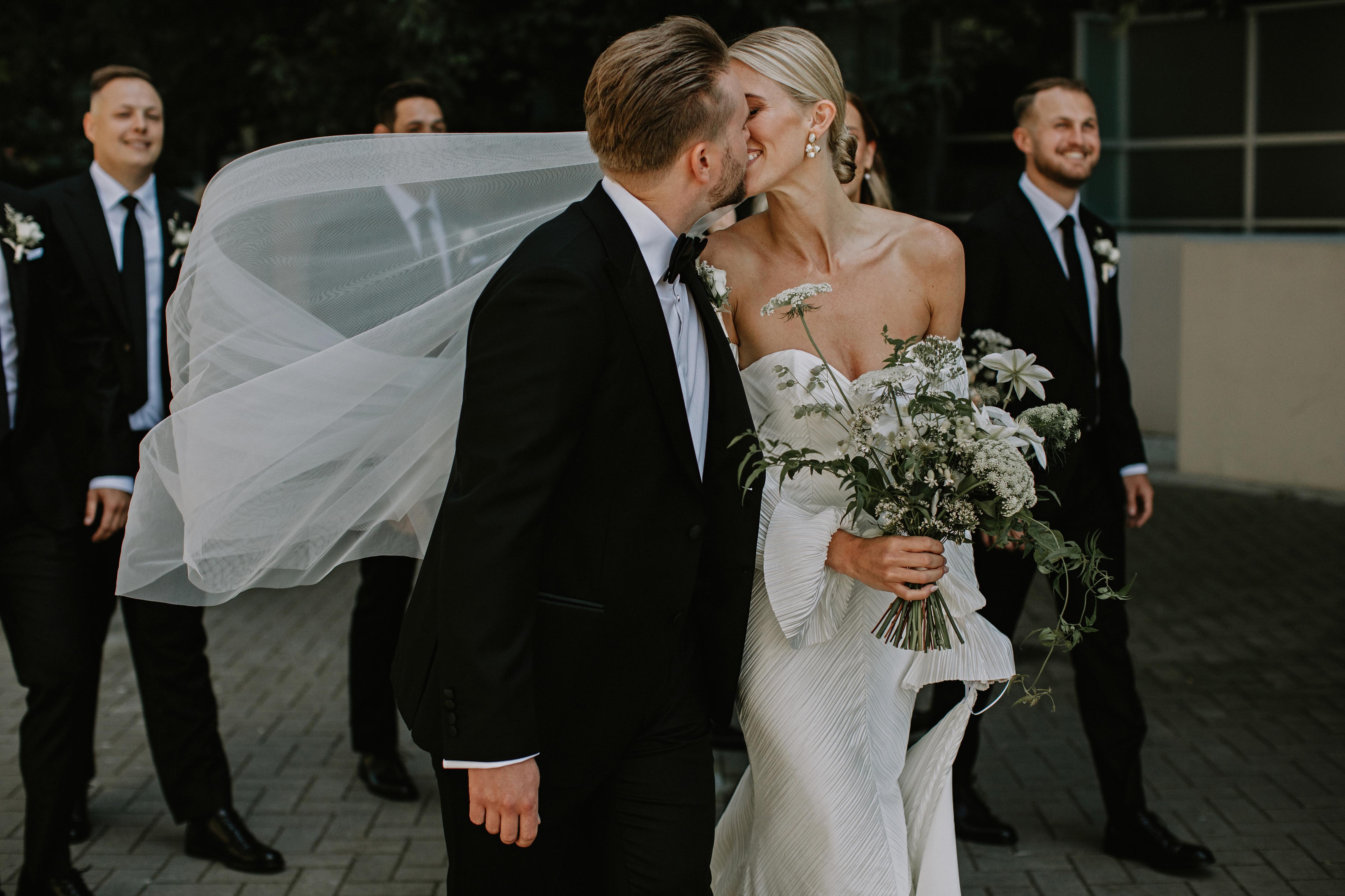 A Romantic Summer Wedding at The Wallace 50