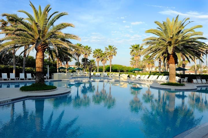 Serenata Beach Club portfolio 4