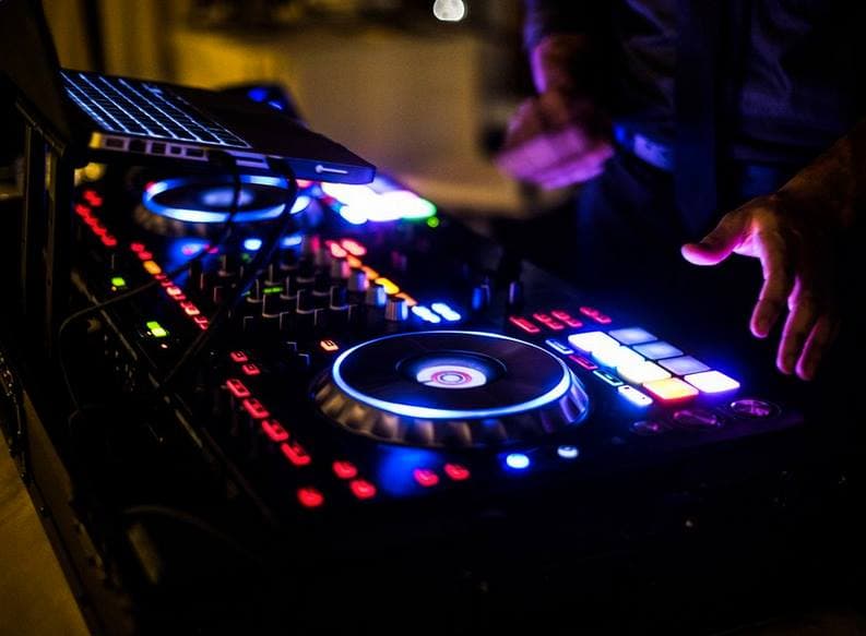 RedShoe DJs portfolio 2