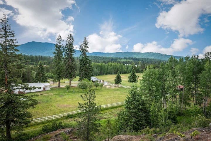 White Barn Ranch | Sandpoint Wedding Venue portfolio 4