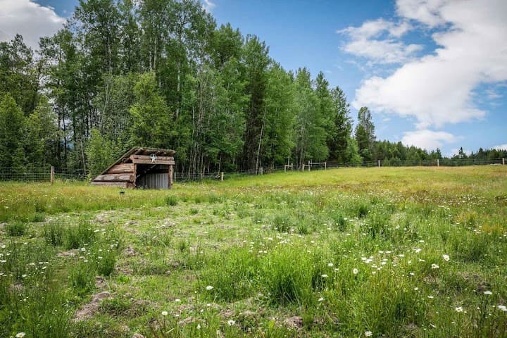 White Barn Ranch | Sandpoint Wedding Venue portfolio 5