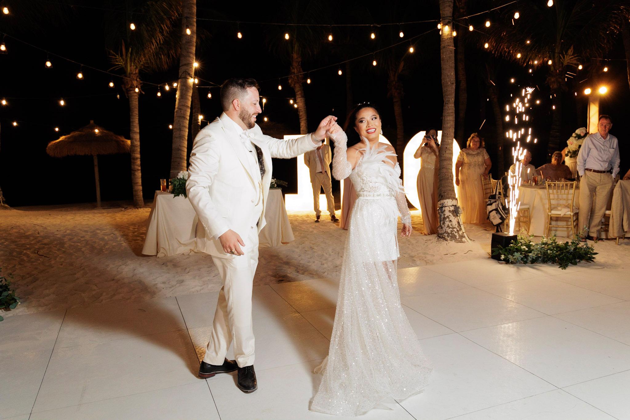A Glamorous Summer Wedding at Renaissance Island 33