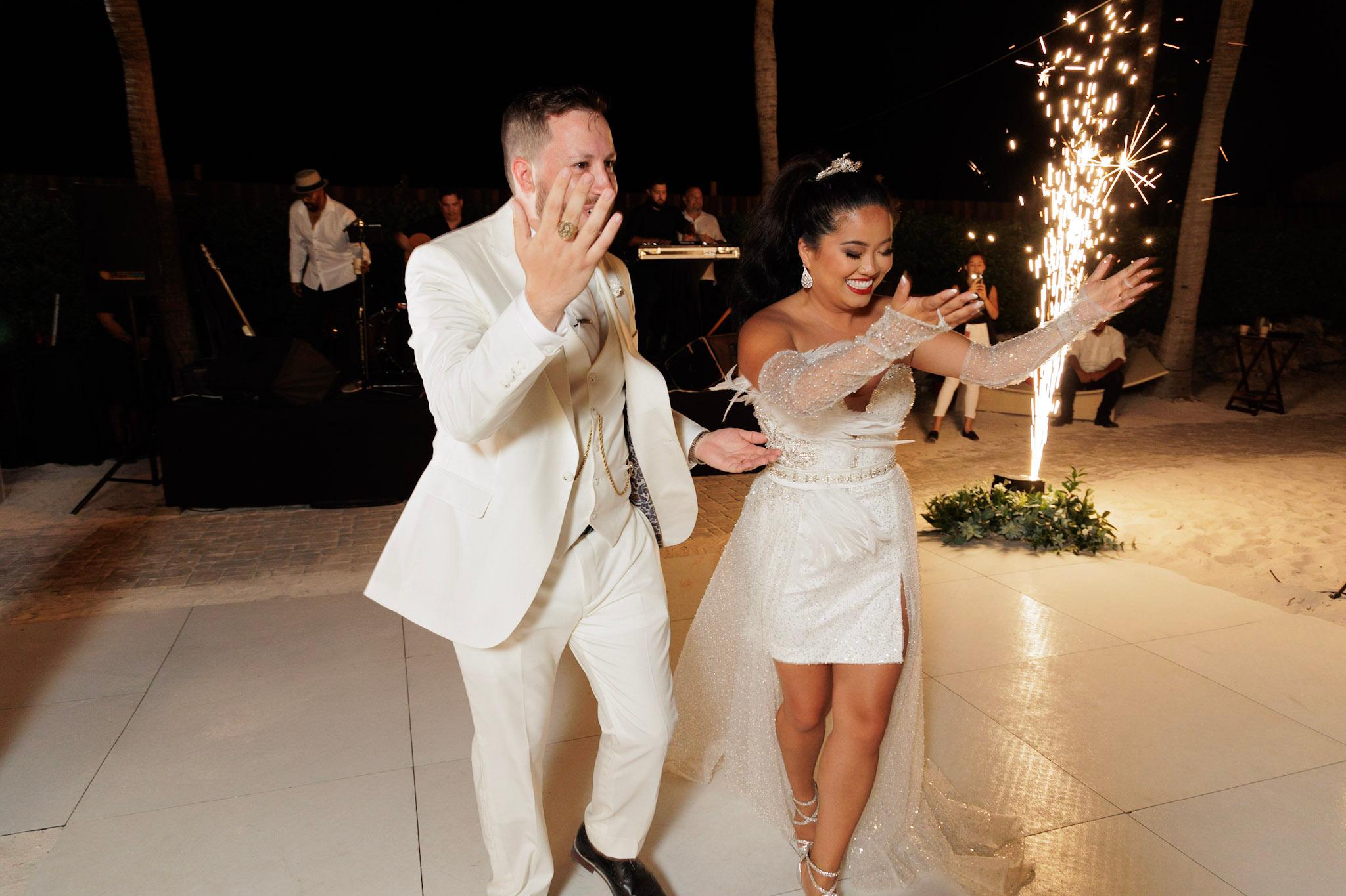 A Glamorous Summer Wedding at Renaissance Island 6