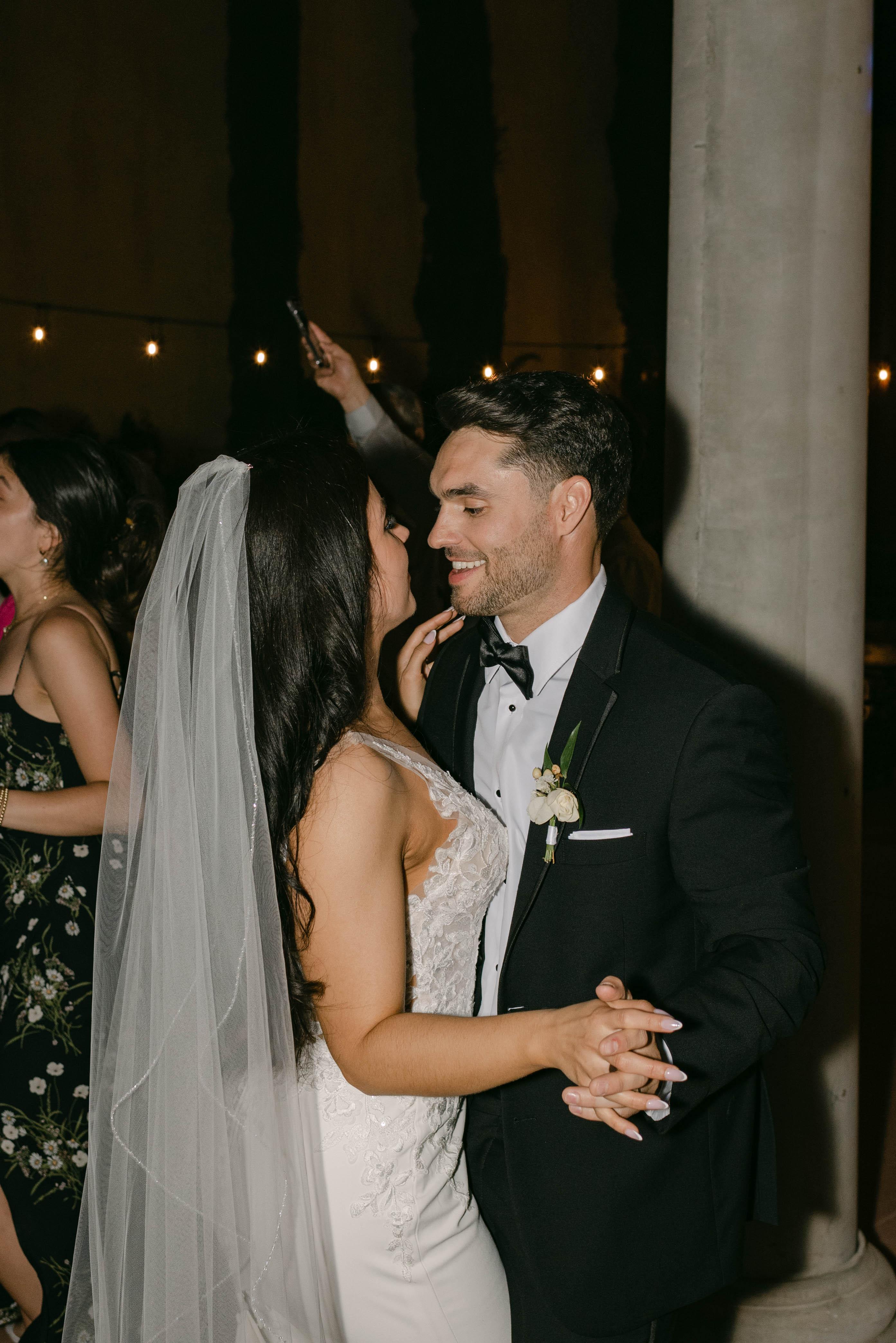 A Romantic Summer Wedding at St. Jorge Winery 10