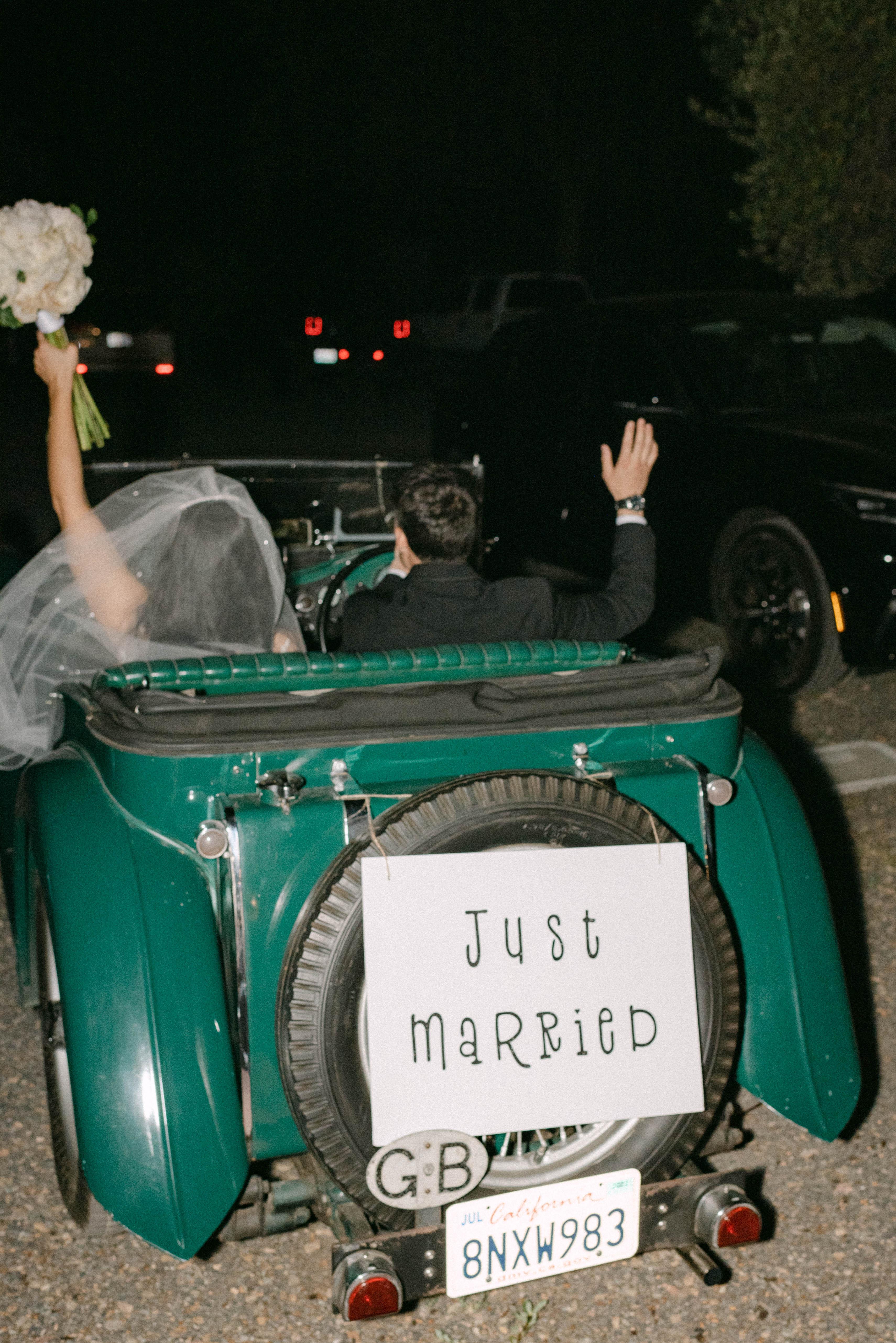 A Romantic Summer Wedding at St. Jorge Winery 25