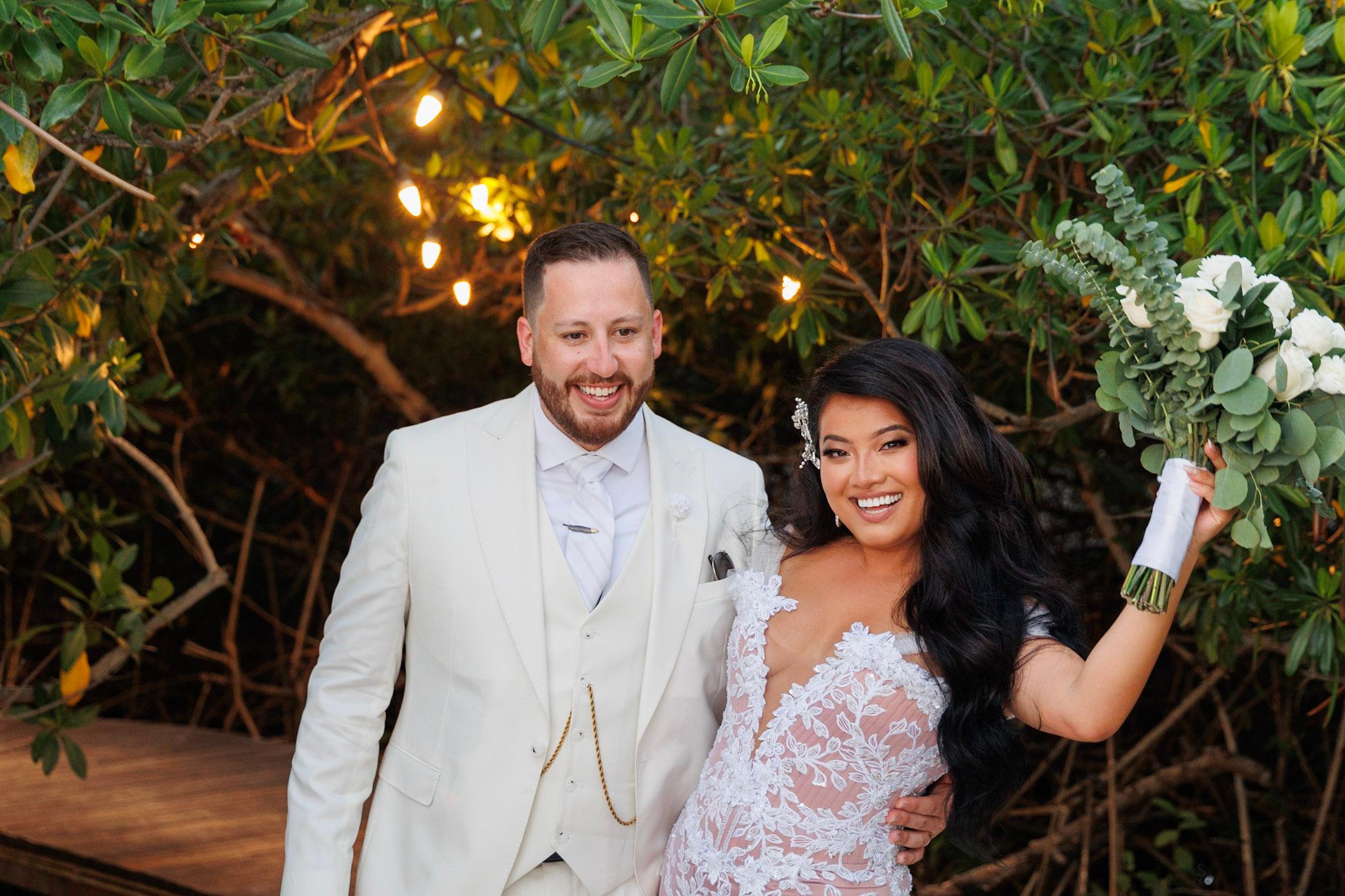 A Glamorous Summer Wedding at Renaissance Island 13