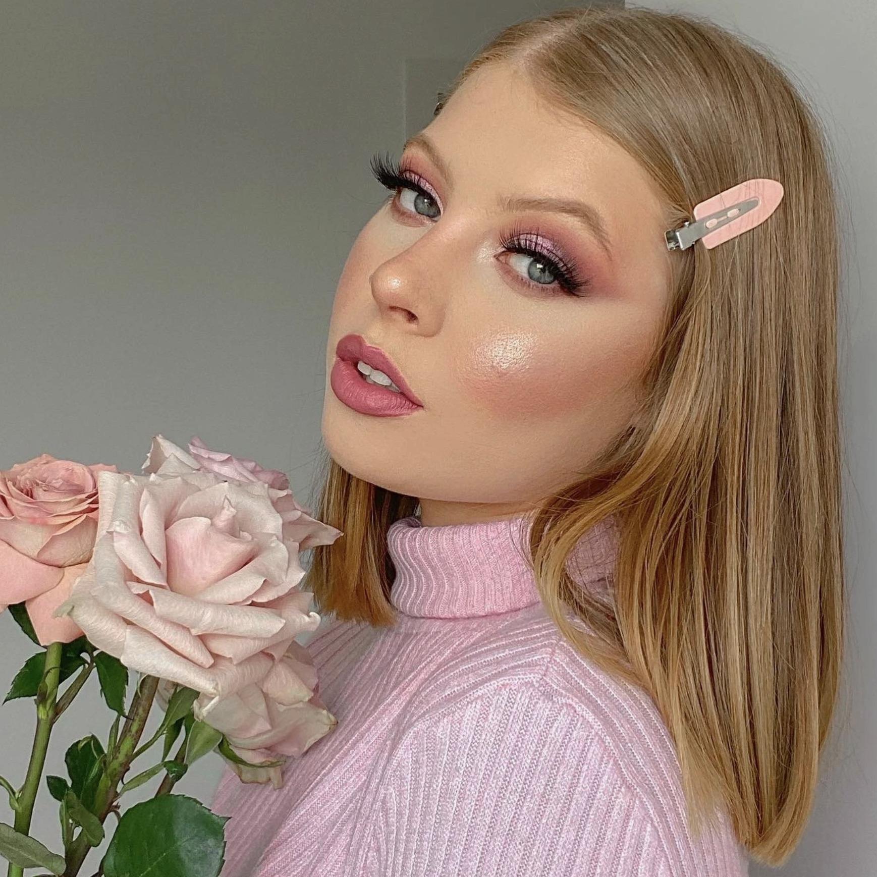 Sharni Rose portfolio 3