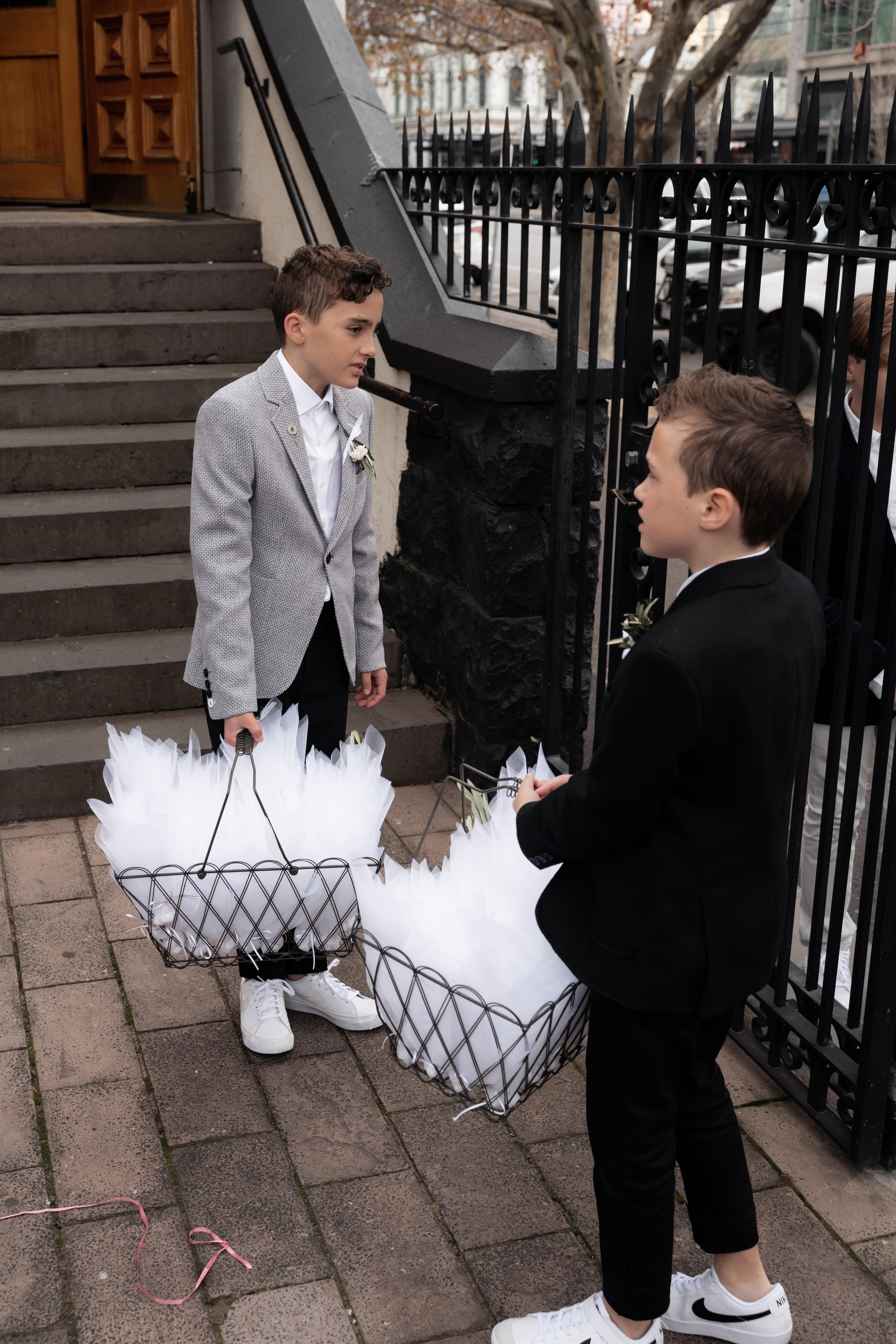 A Glamorous Summer Wedding at Half Acre 28