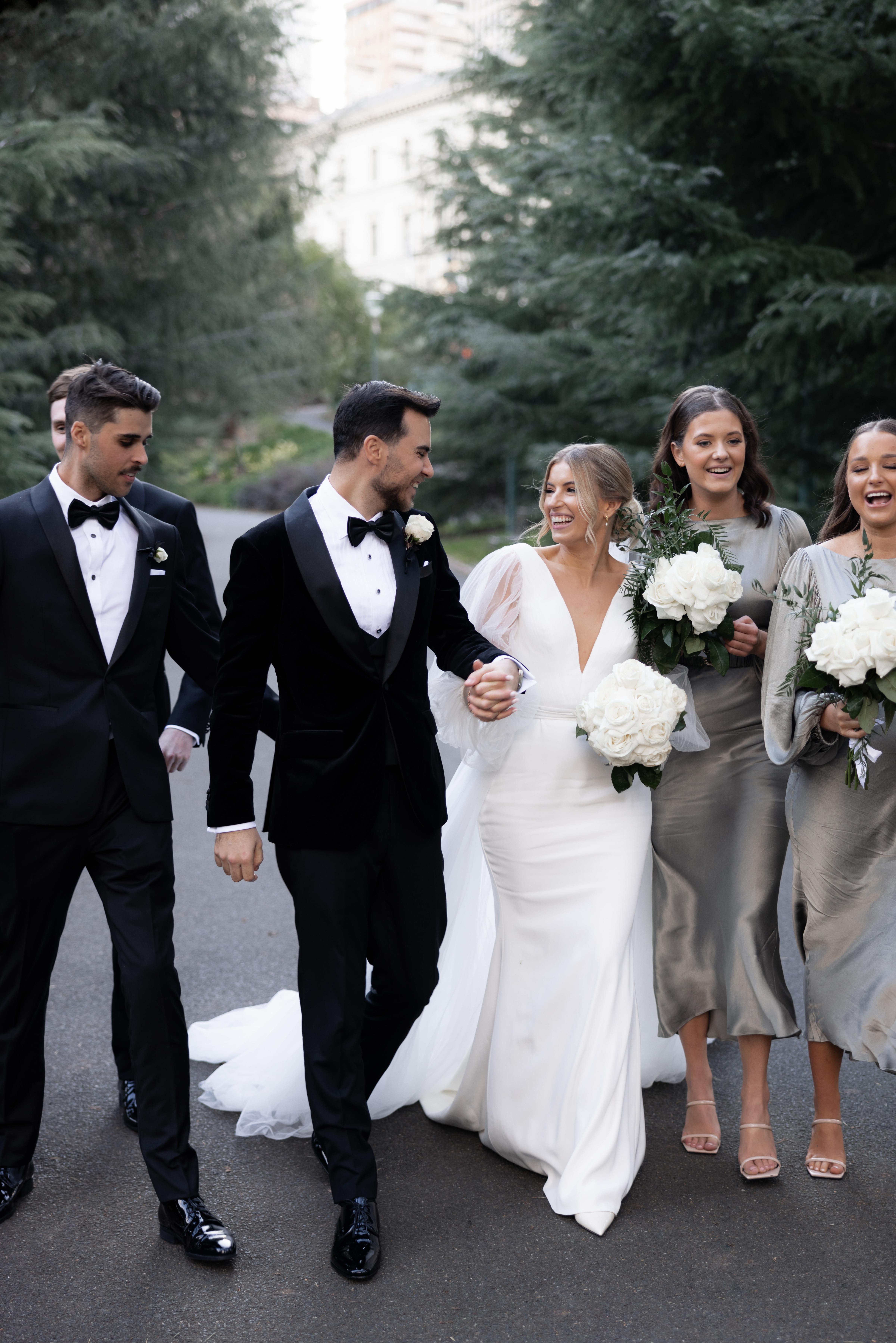 A Glamorous Summer Wedding at Half Acre 24