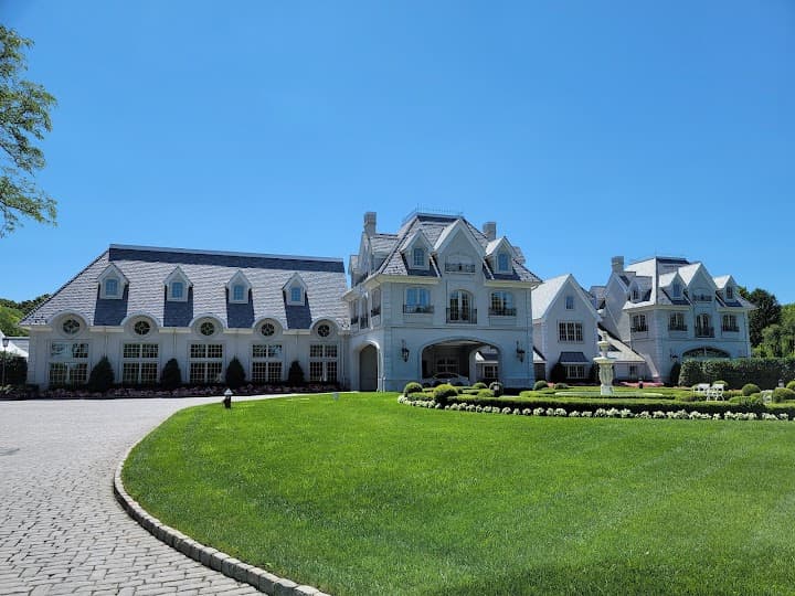 The Chateau Grande Hotel portfolio 3