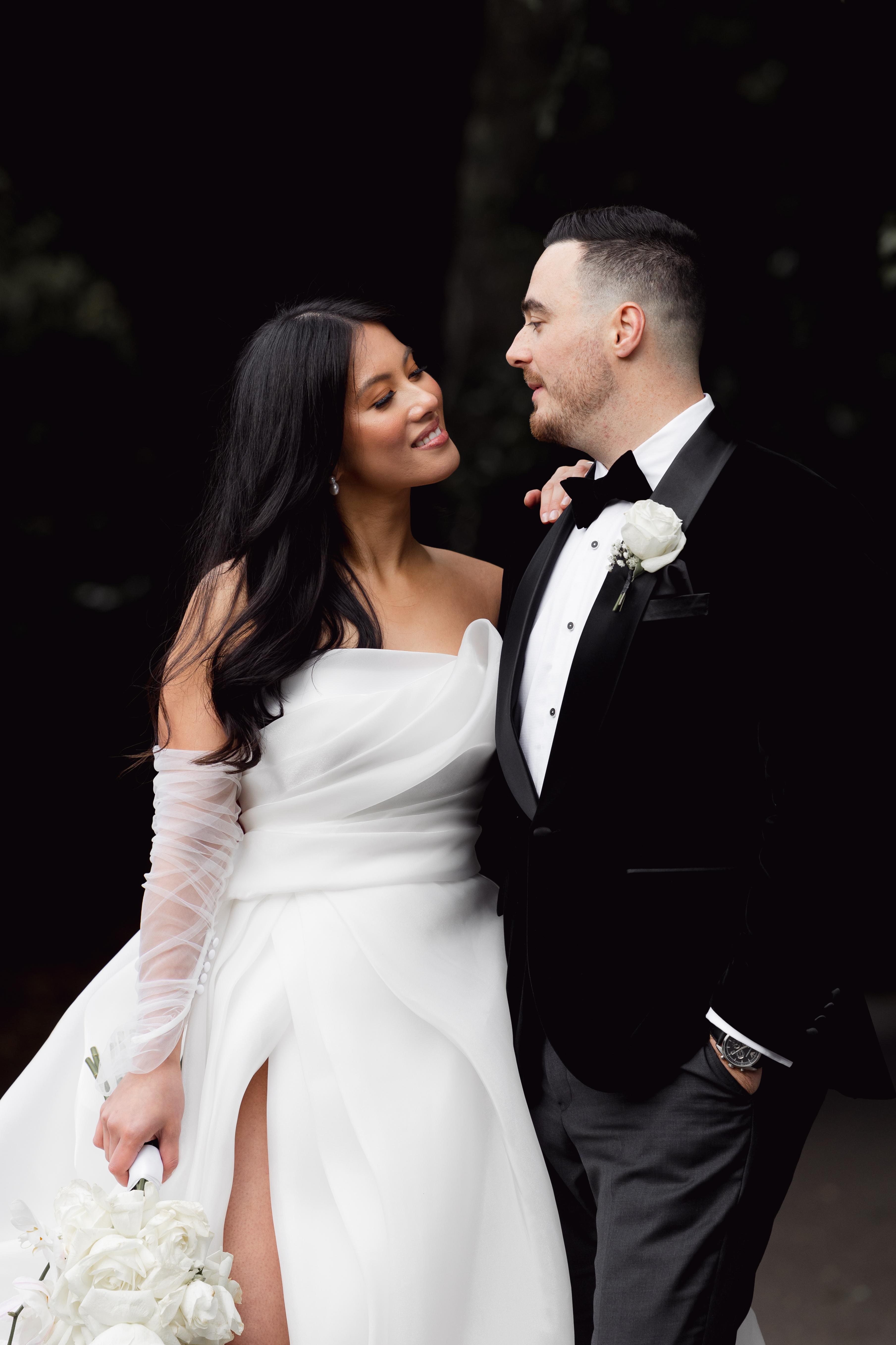 A Glamorous Summer Wedding at Bramleigh Estate 22